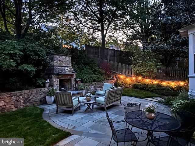 ROSEMONT - Residential