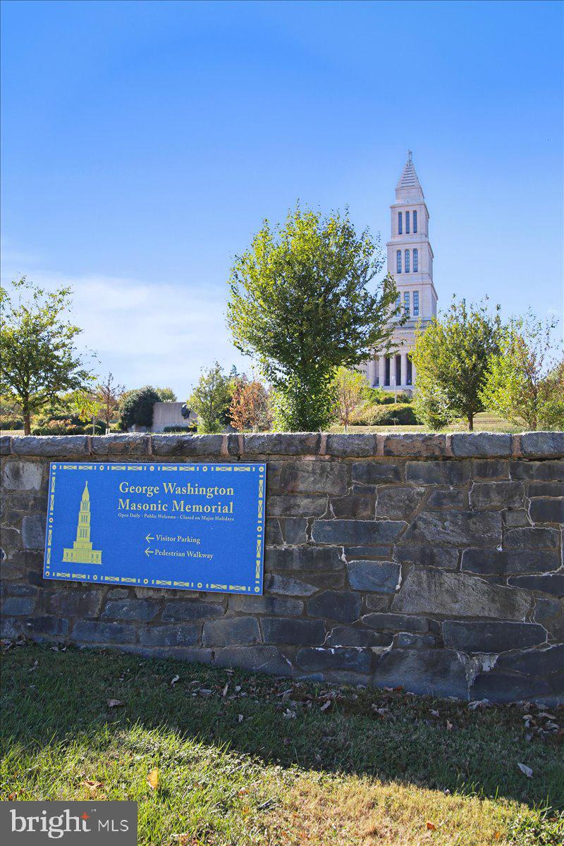 ROSEMONT - Residential