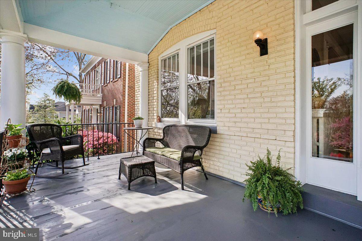 ROSEMONT - Residential