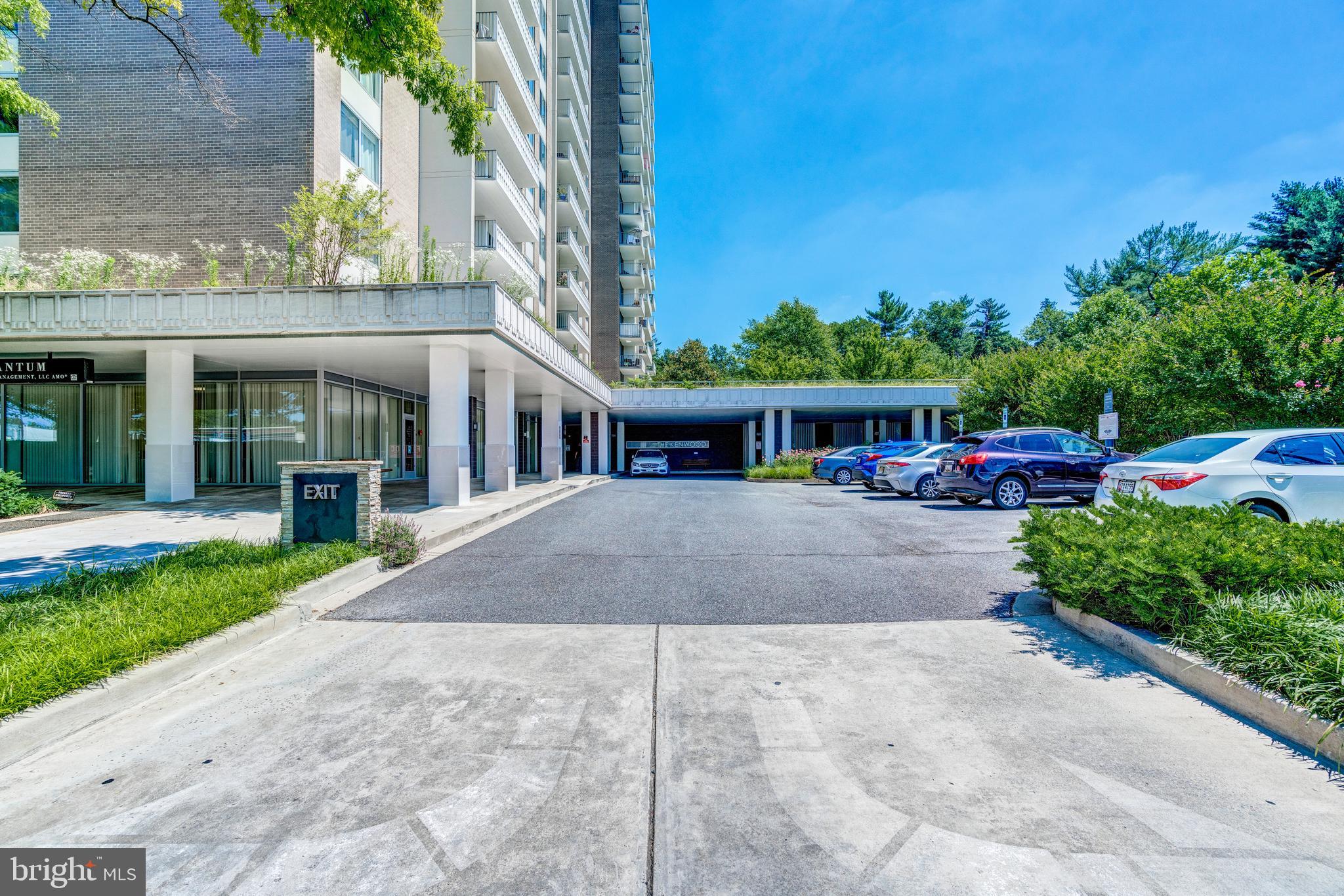 THE KENWOOD - Residential