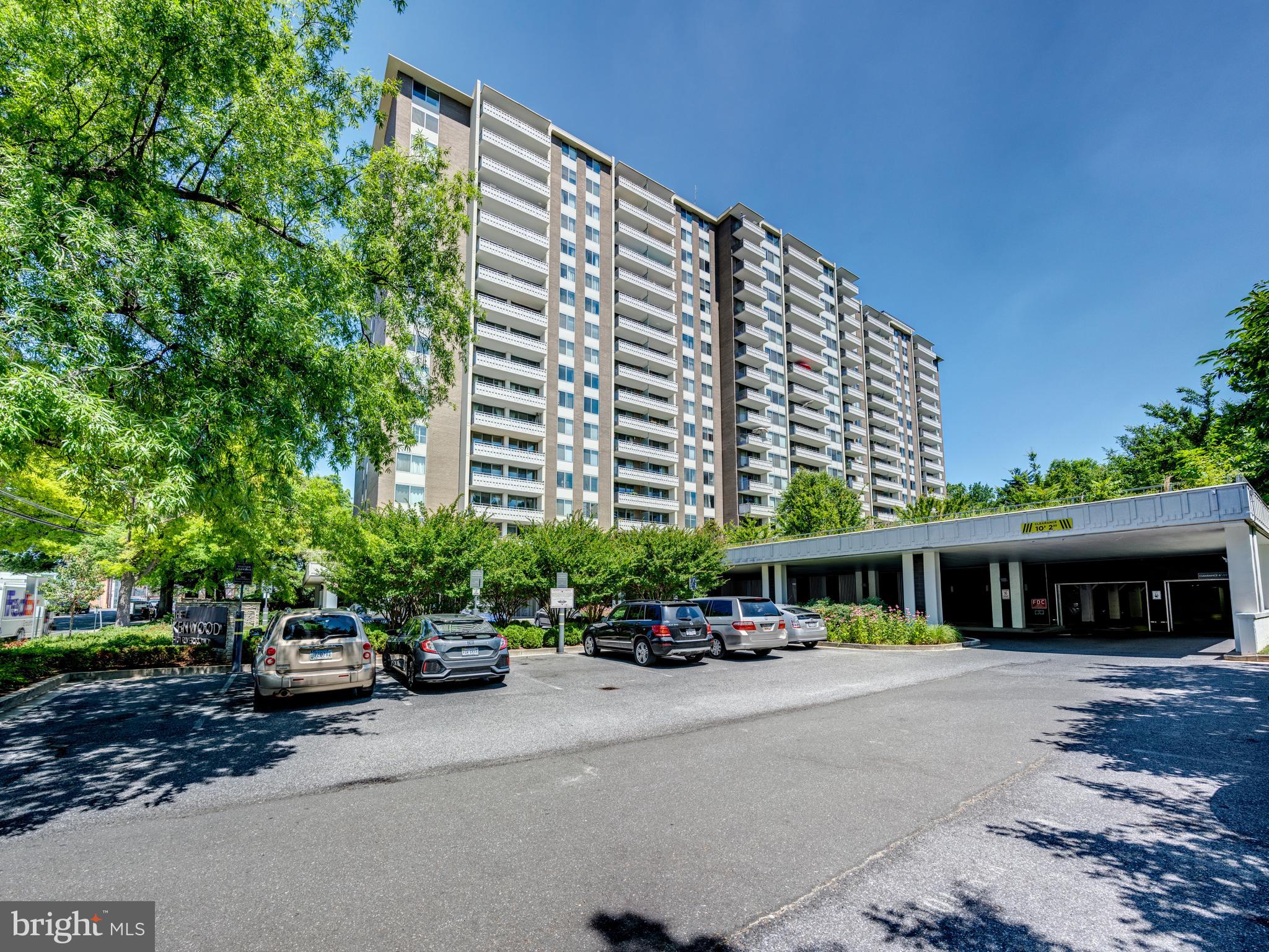 THE KENWOOD - Residential