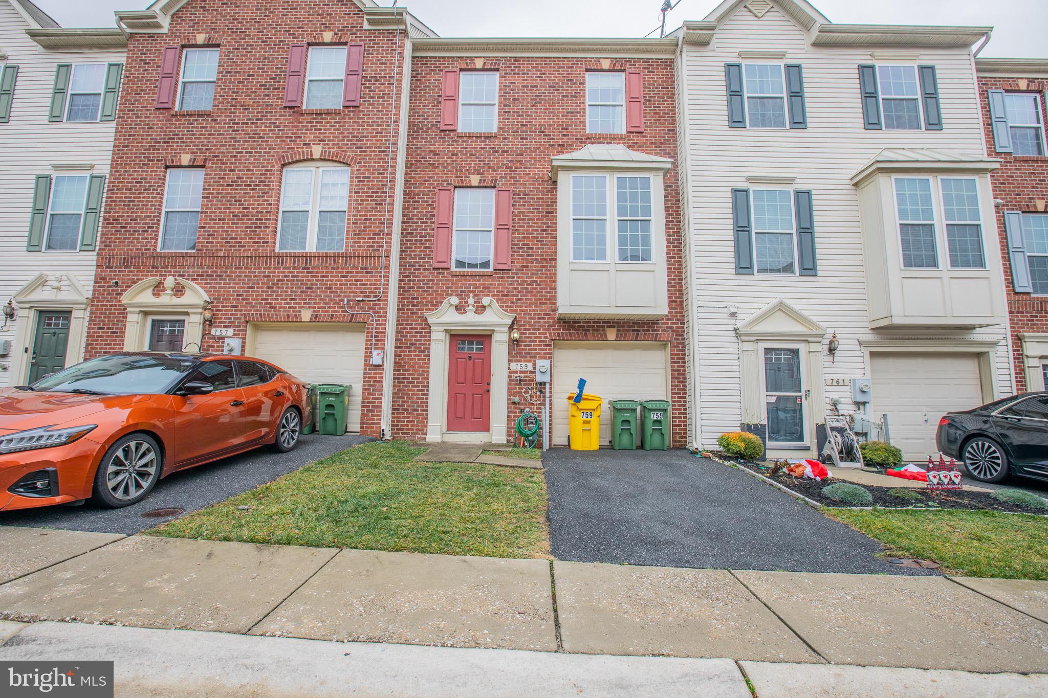 PUMPHREY - Residential Lease