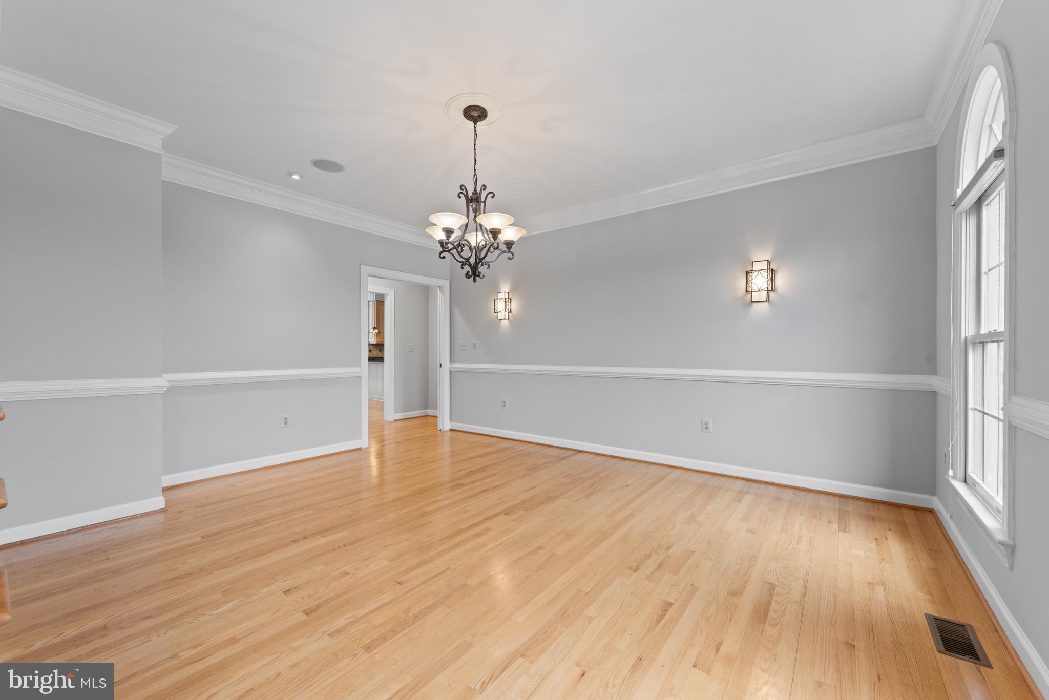 MANORS AT WOLF TRAP - Residential