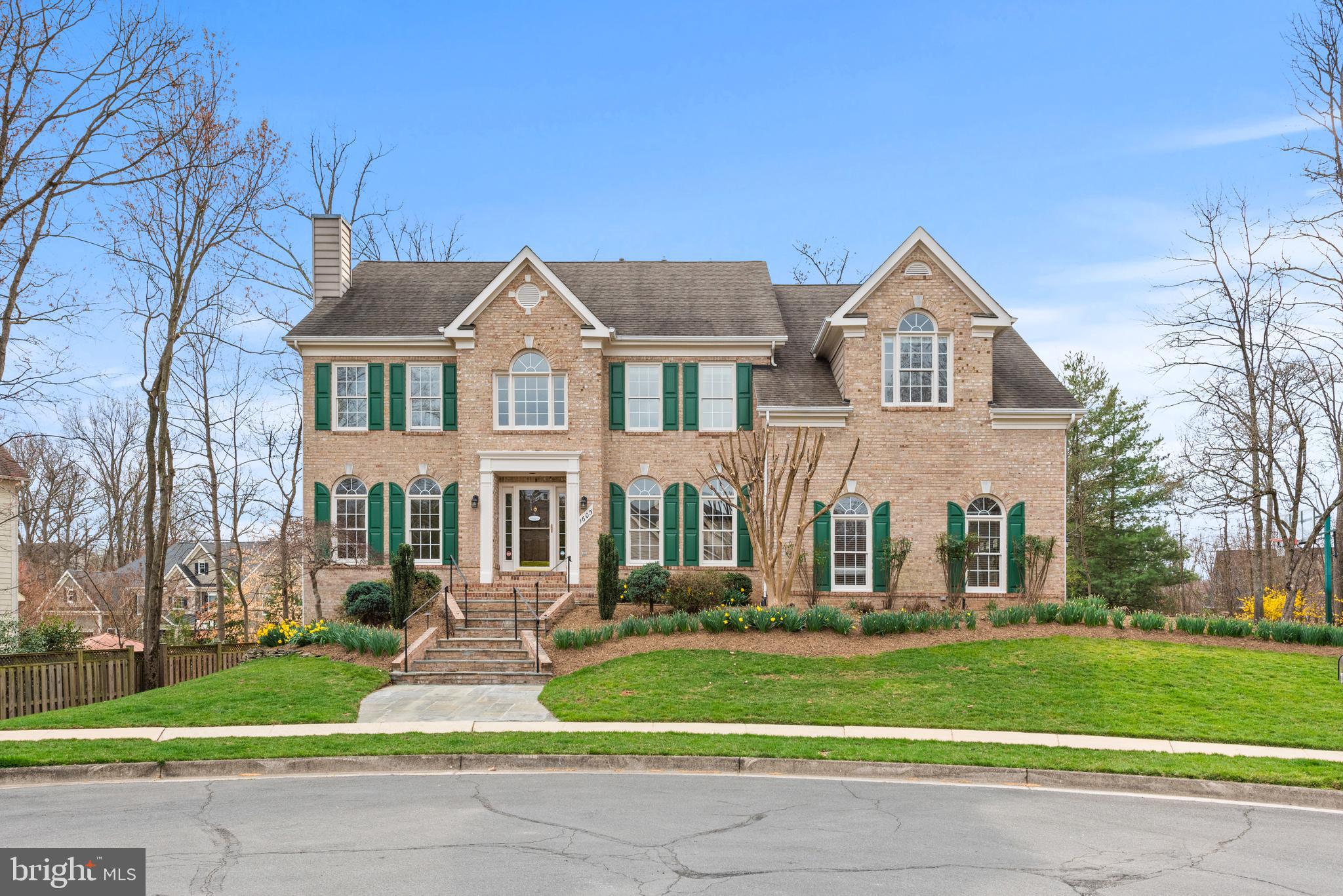 MANORS AT WOLF TRAP - Residential
