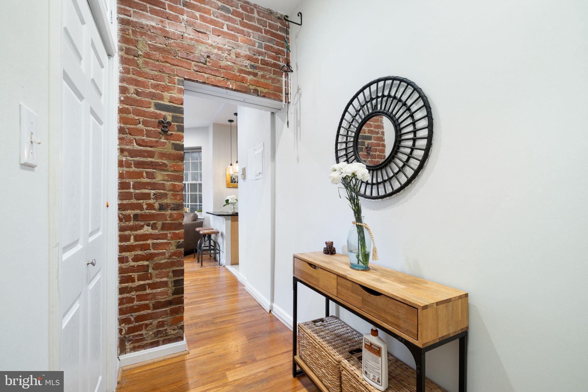 DUPONT CIRCLE - Residential