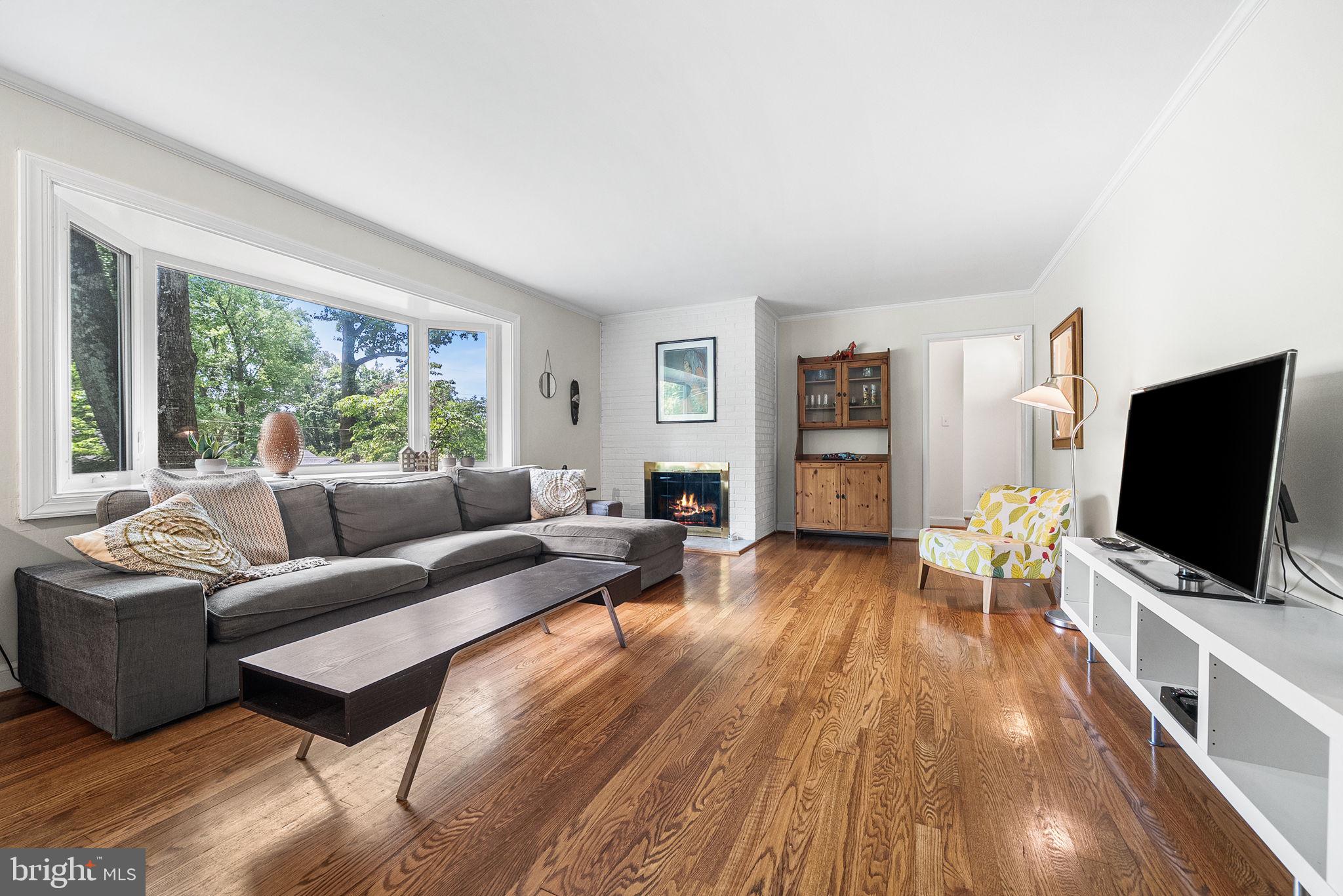 RAVENWOOD PARK - Residential
