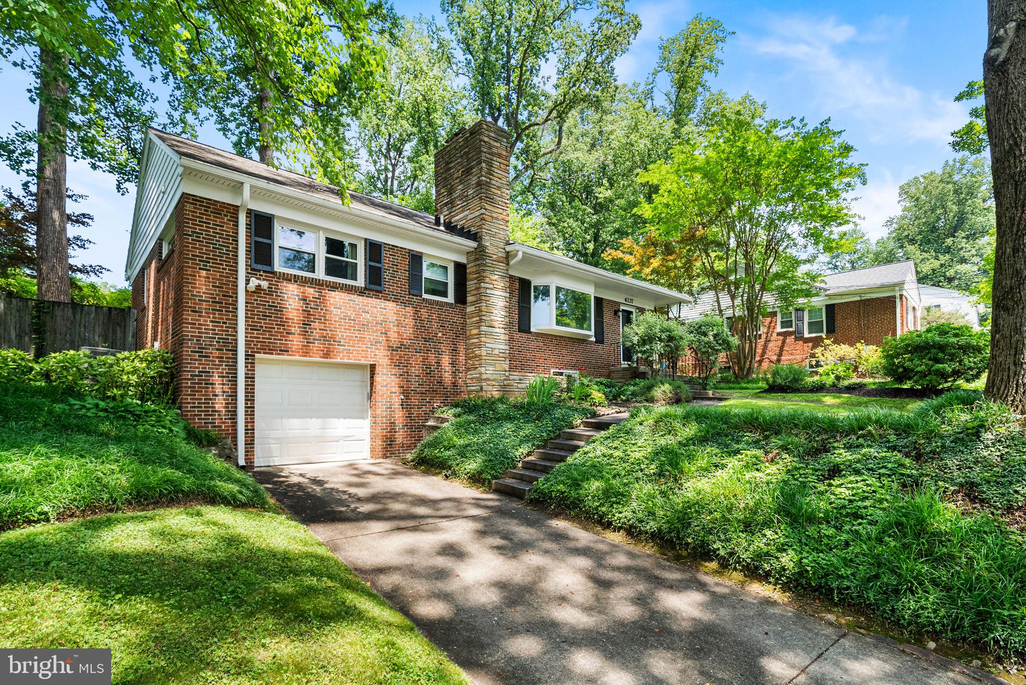 RAVENWOOD PARK - Residential