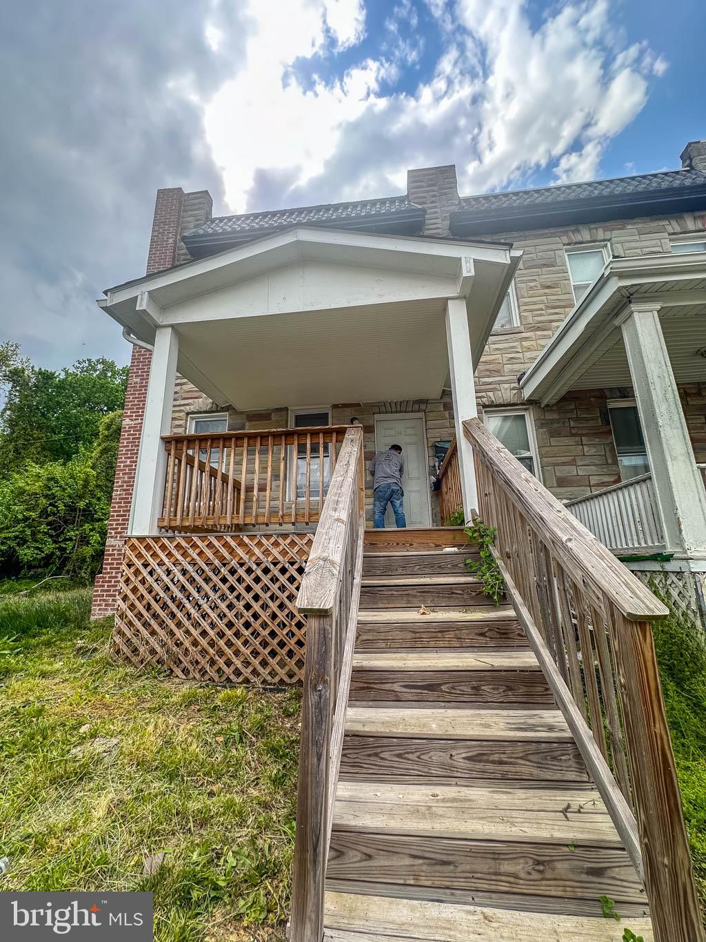 SAINT JOSEPHS - Residential