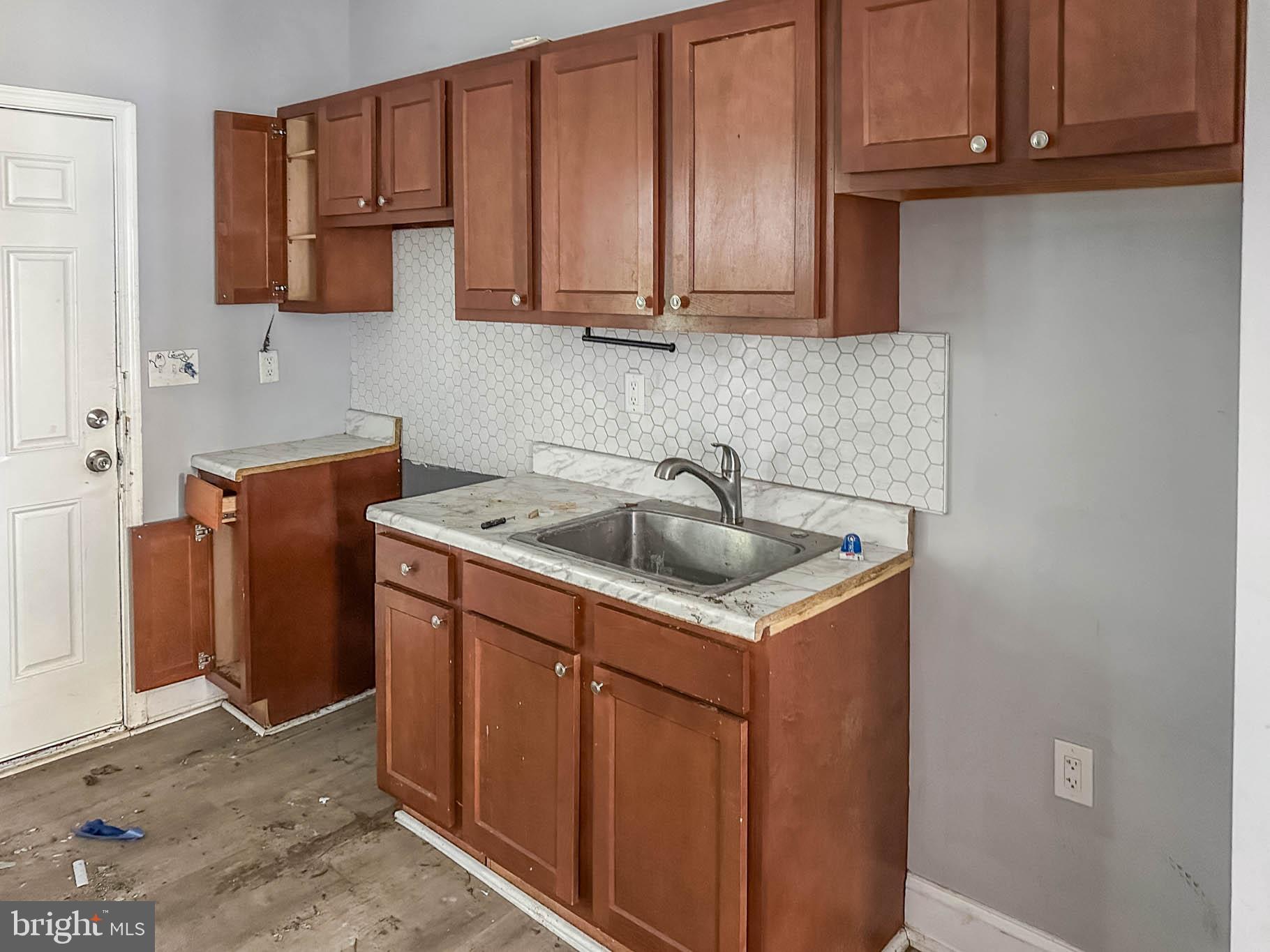 SAINT JOSEPHS - Residential