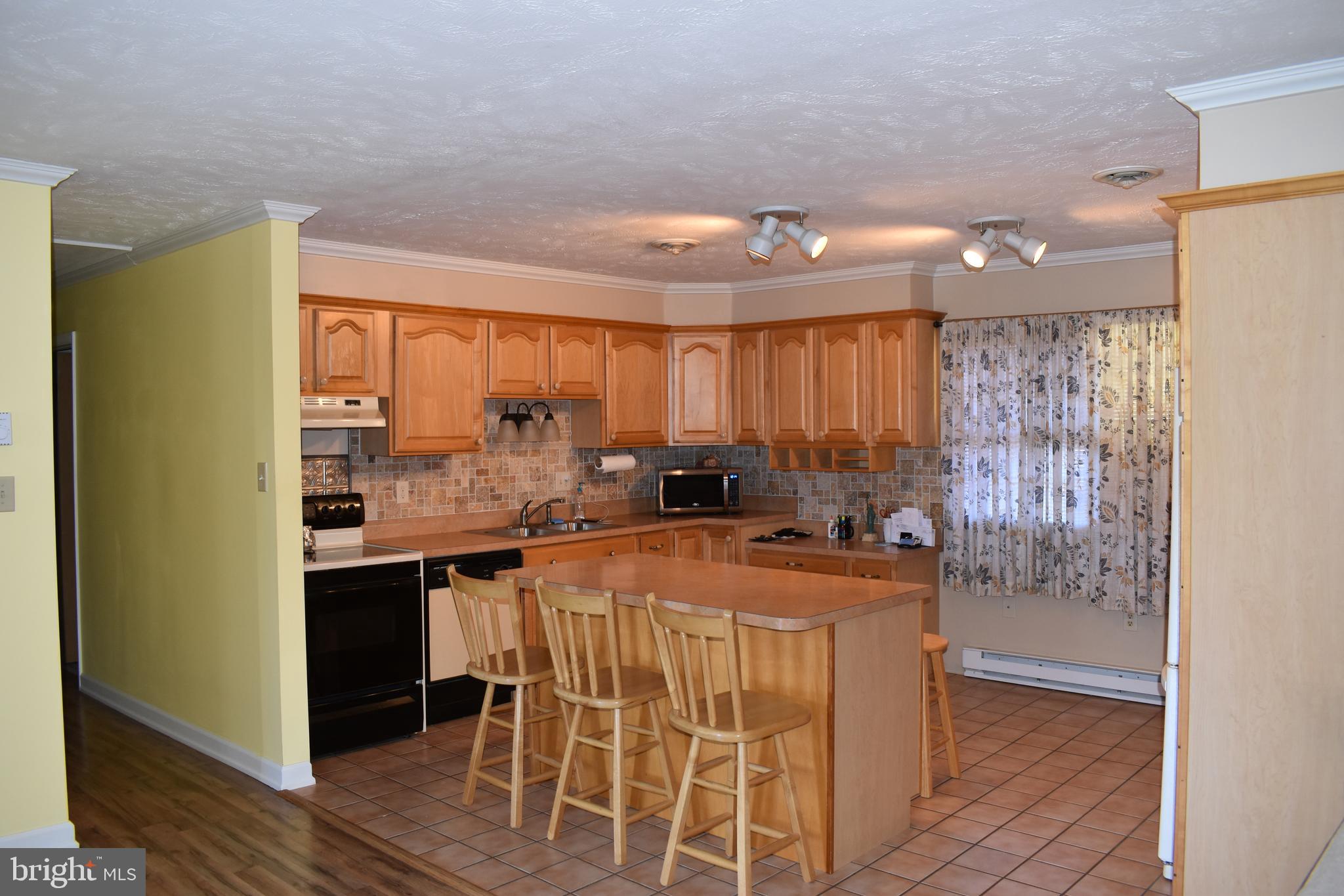 SHEN RIVER LAKES - Residential