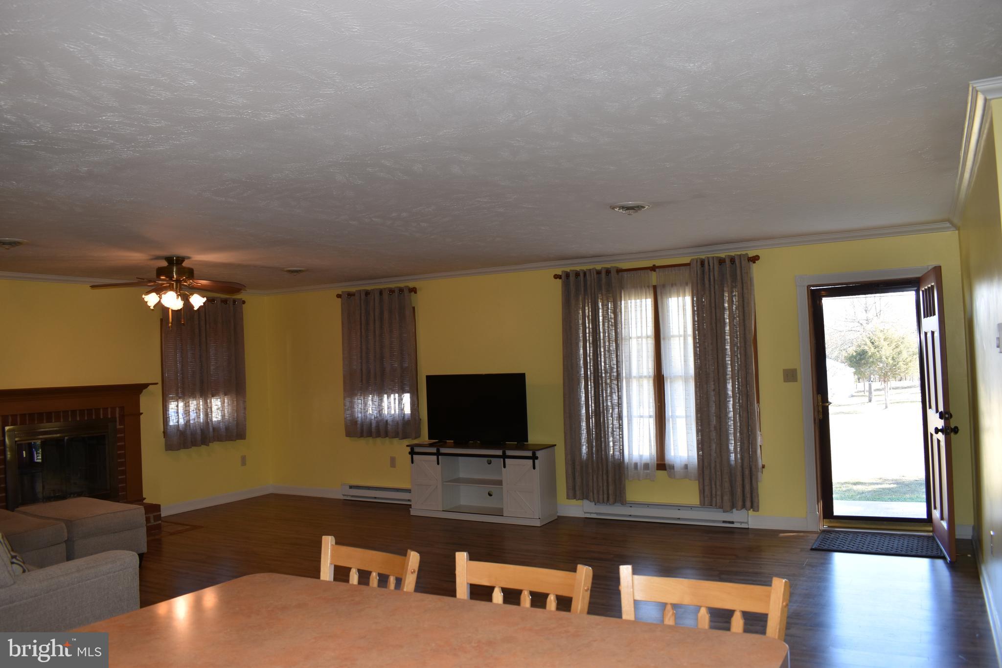 SHEN RIVER LAKES - Residential