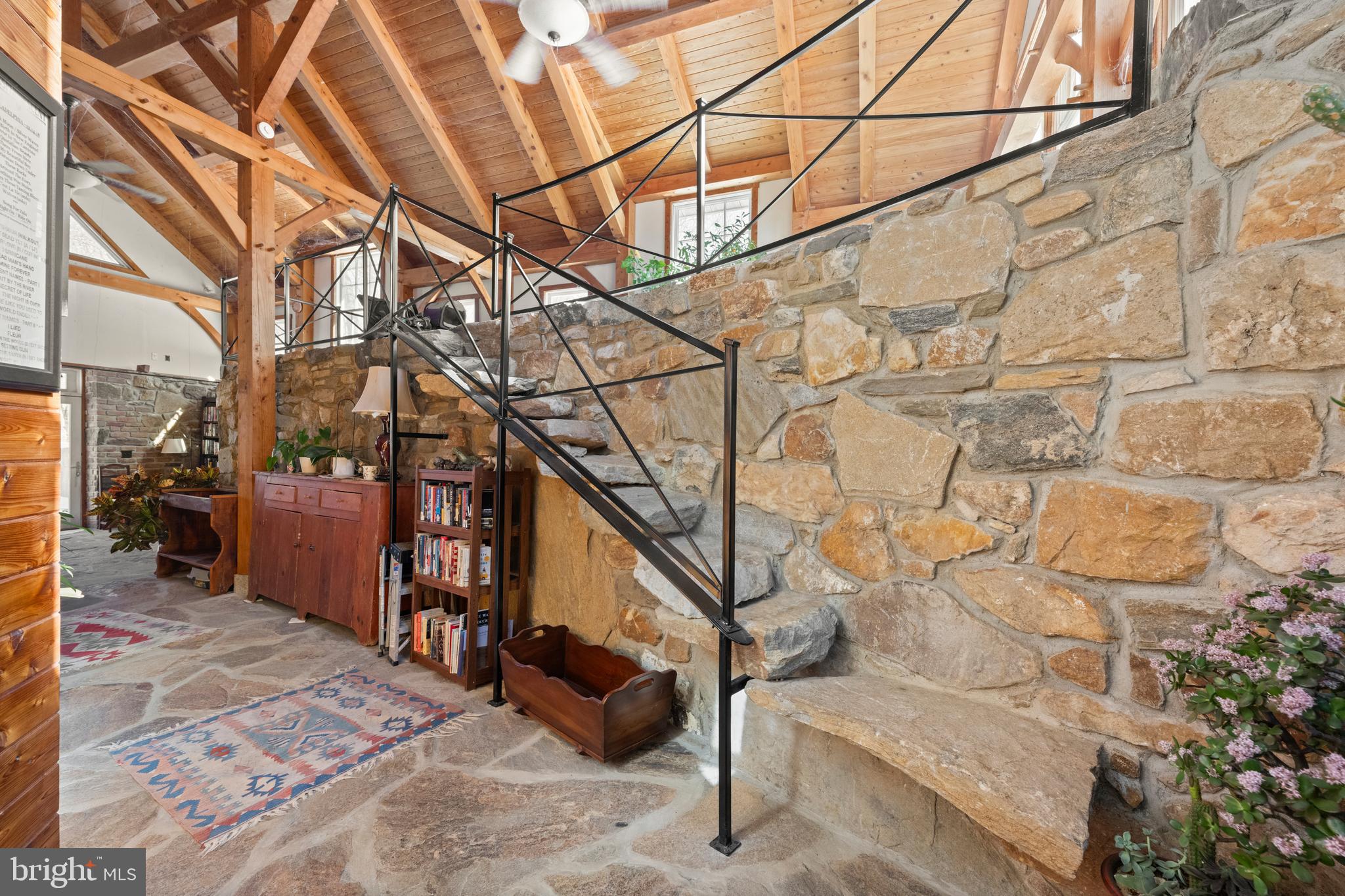 CHESHIRE HUNT - Residential