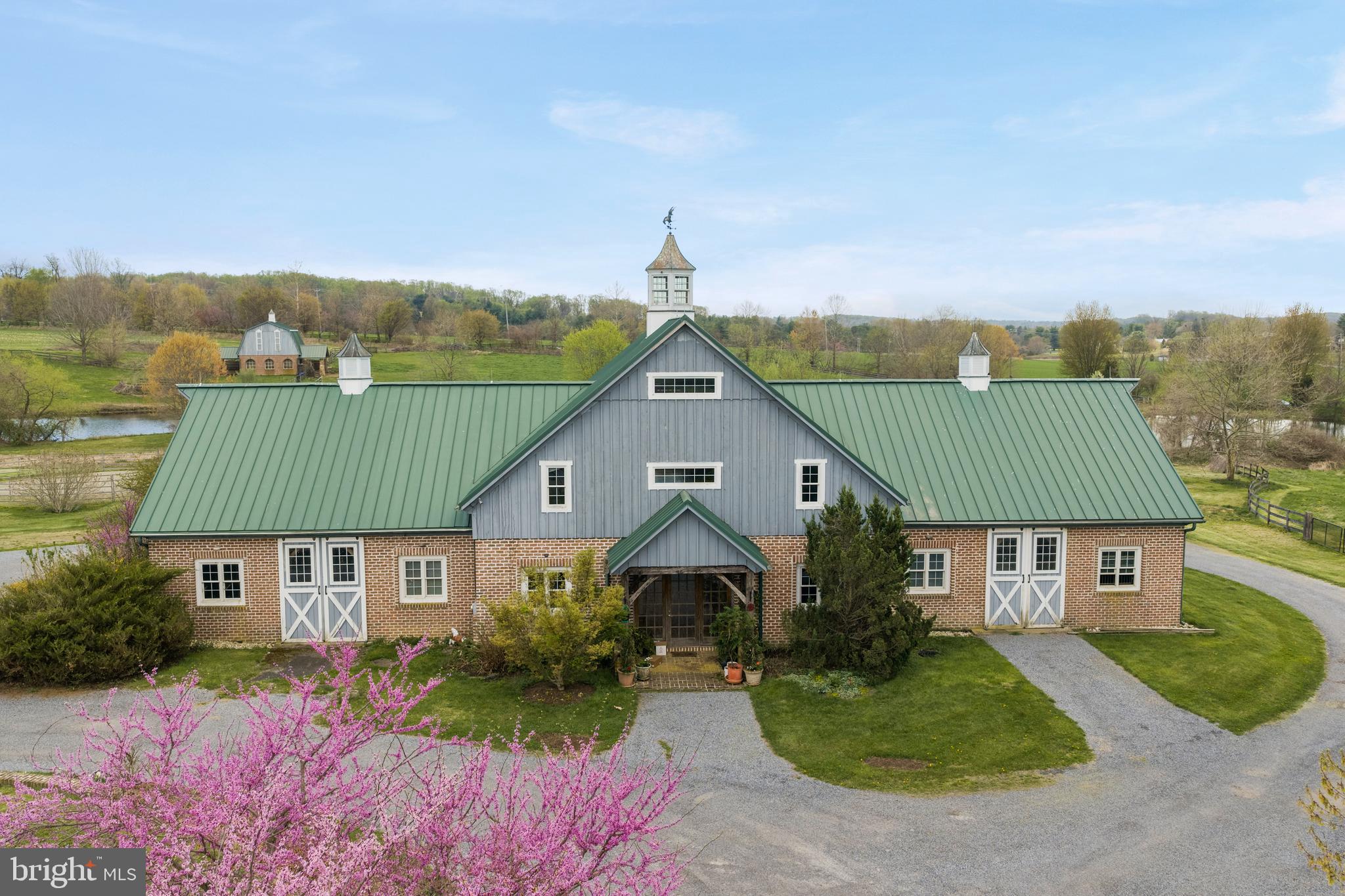 CHESHIRE HUNT - Residential