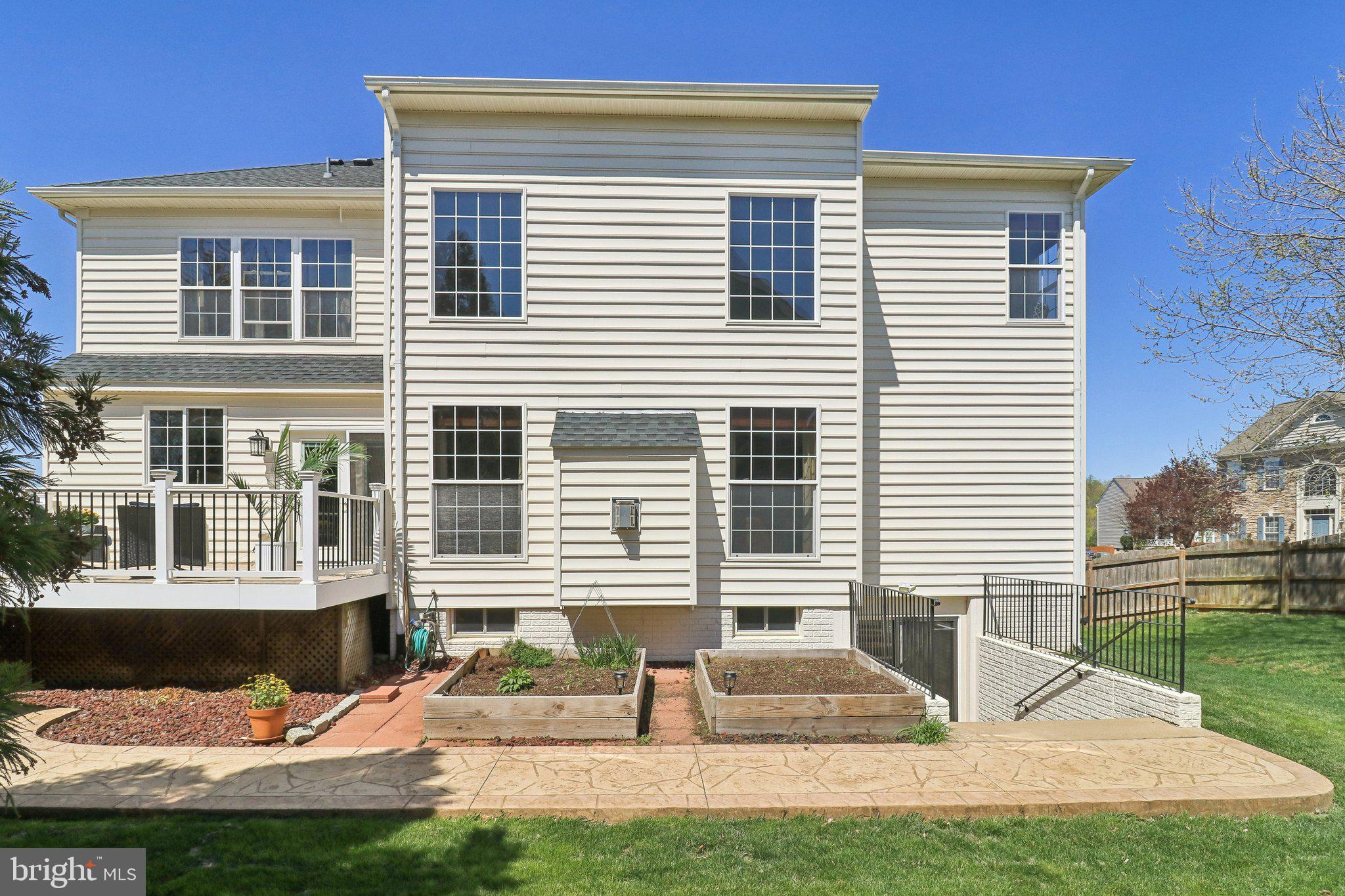 AUSTIN RIDGE - Residential