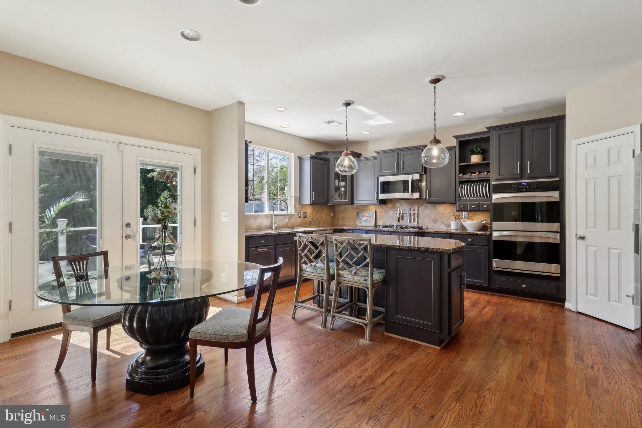 AUSTIN RIDGE - Residential