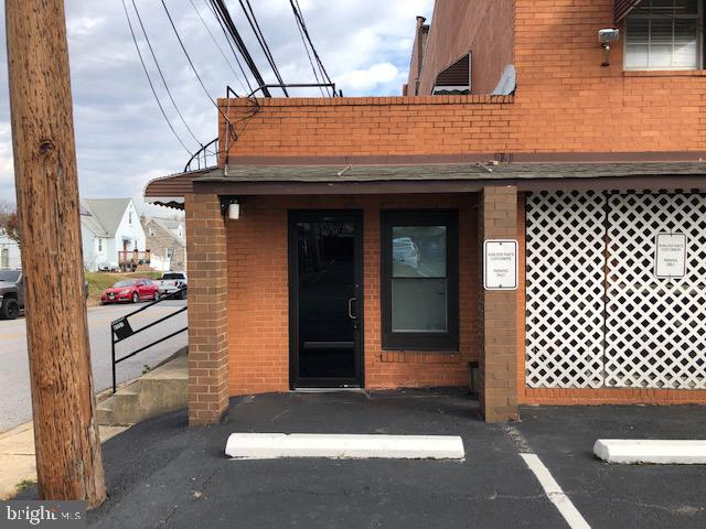 ROSEDALE - Commercial Lease