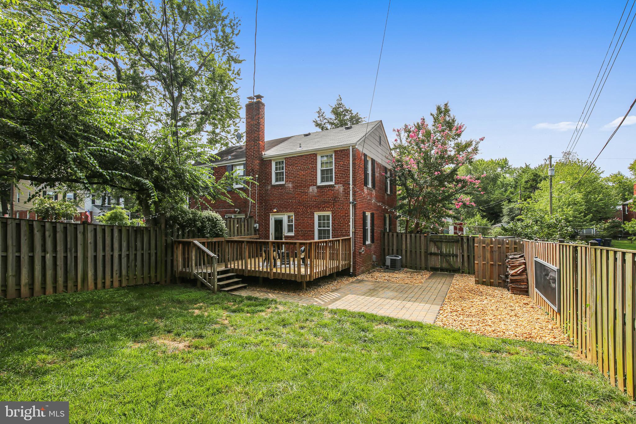 JEFFERSON MANOR - Residential