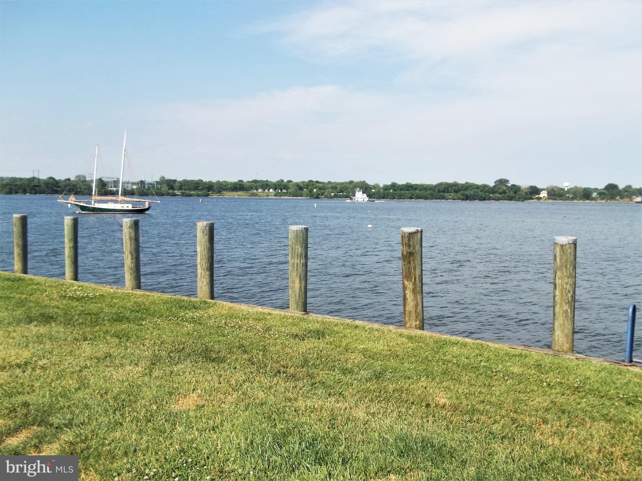 PERRYVILLE - Residential