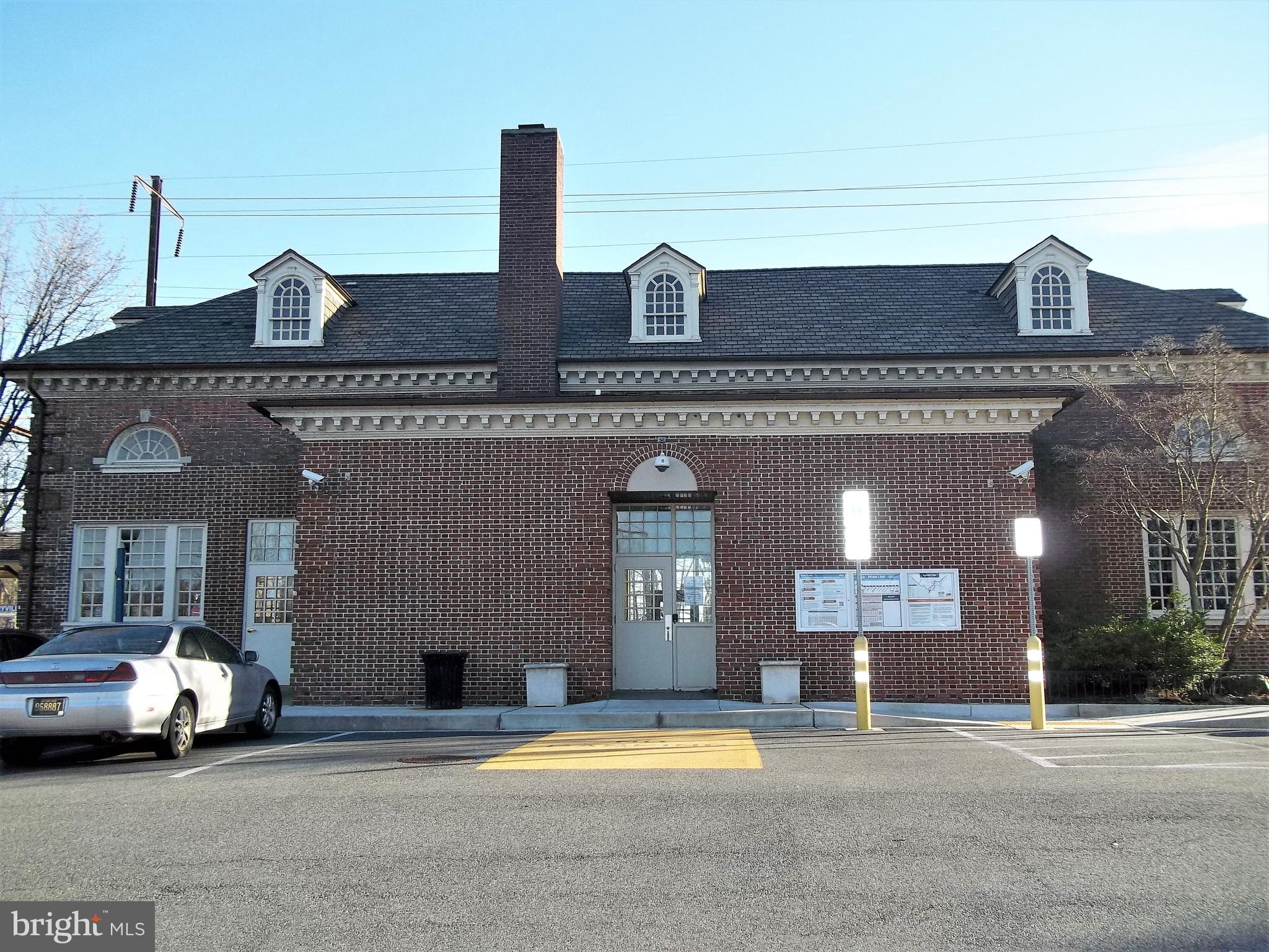 PERRYVILLE - Residential