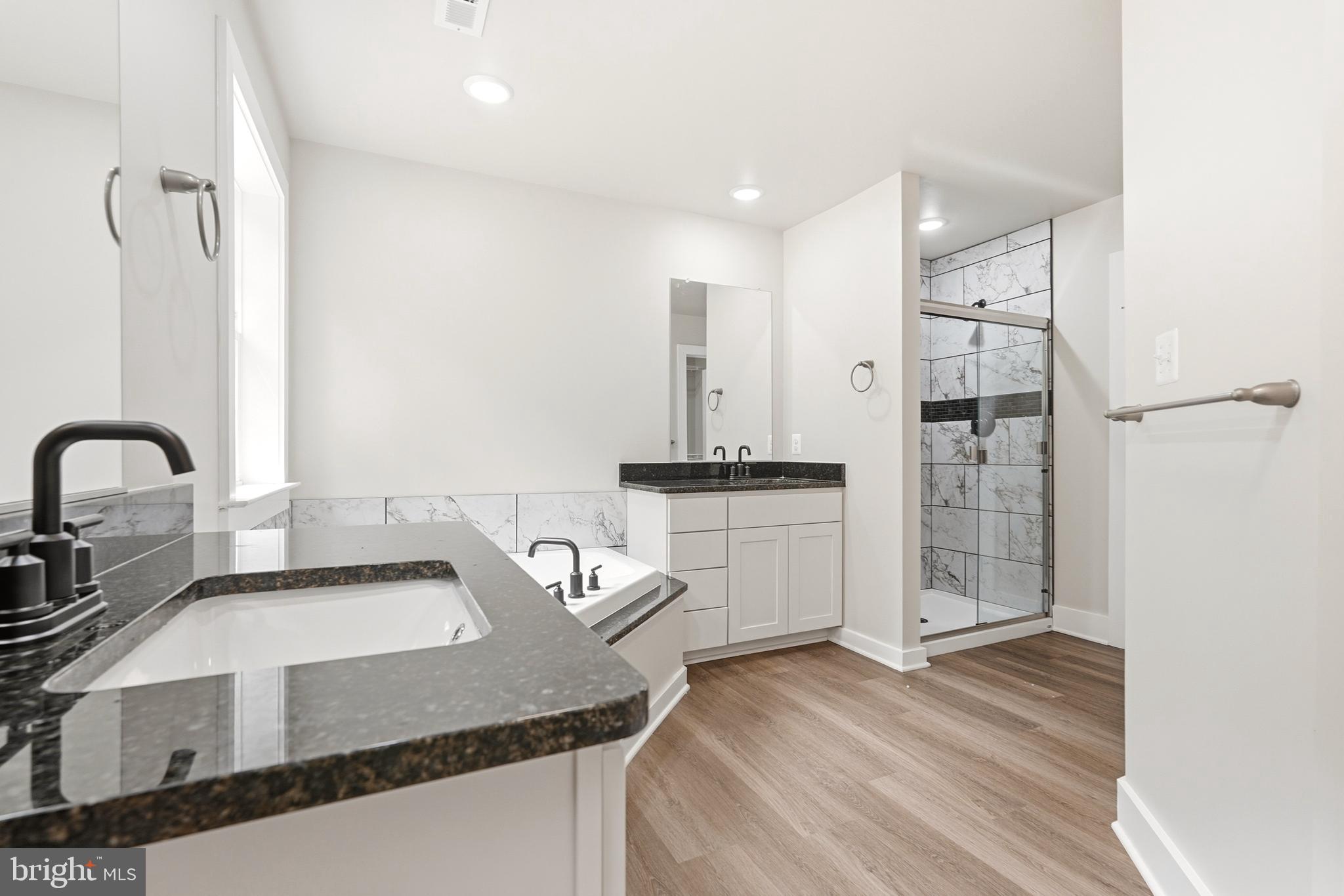 NINE EAST ESTATES - Residential