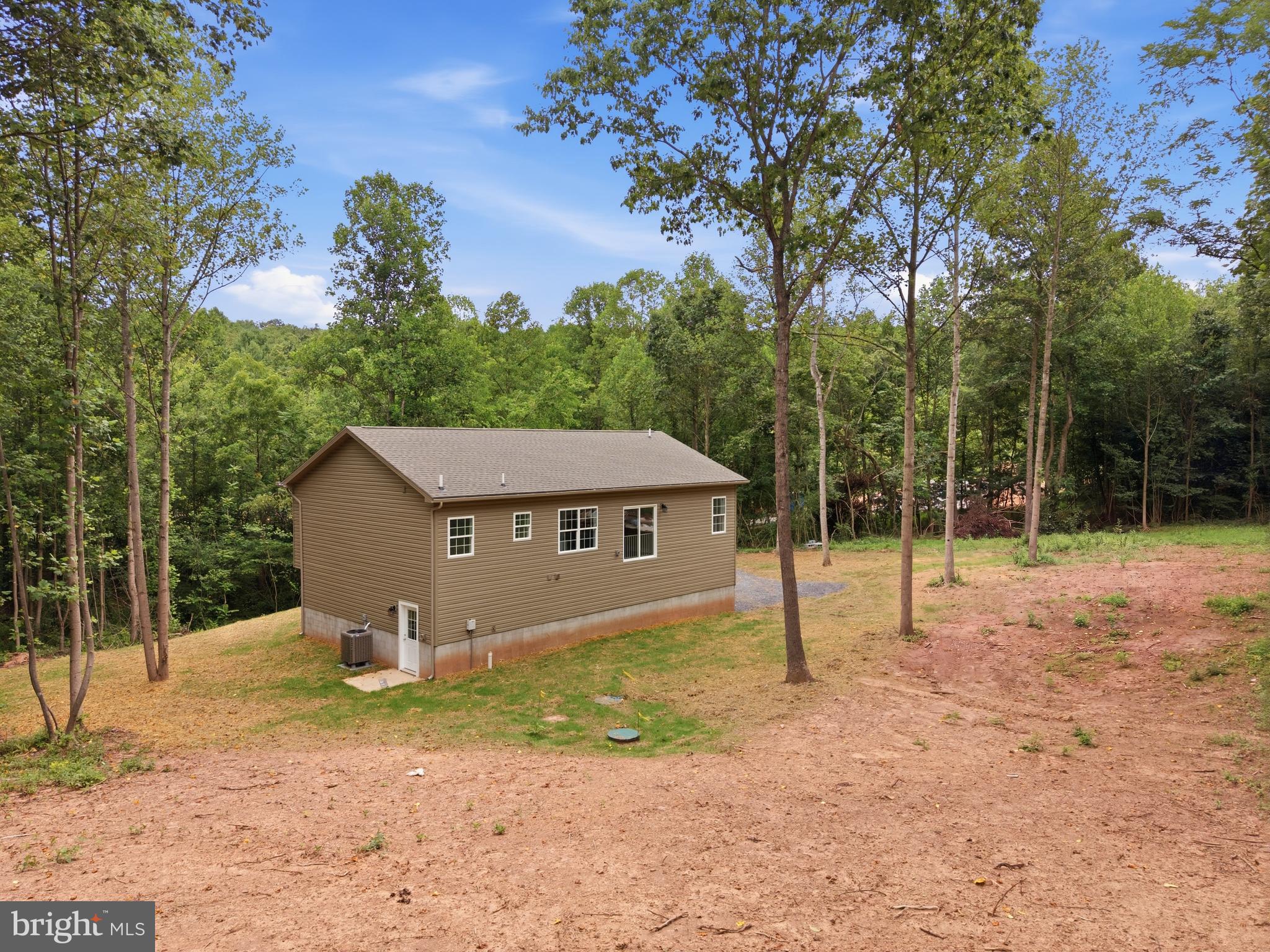 NINE EAST ESTATES - Residential