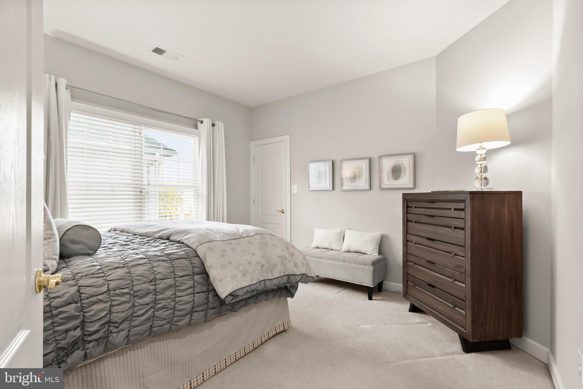KINGSPORT - Residential