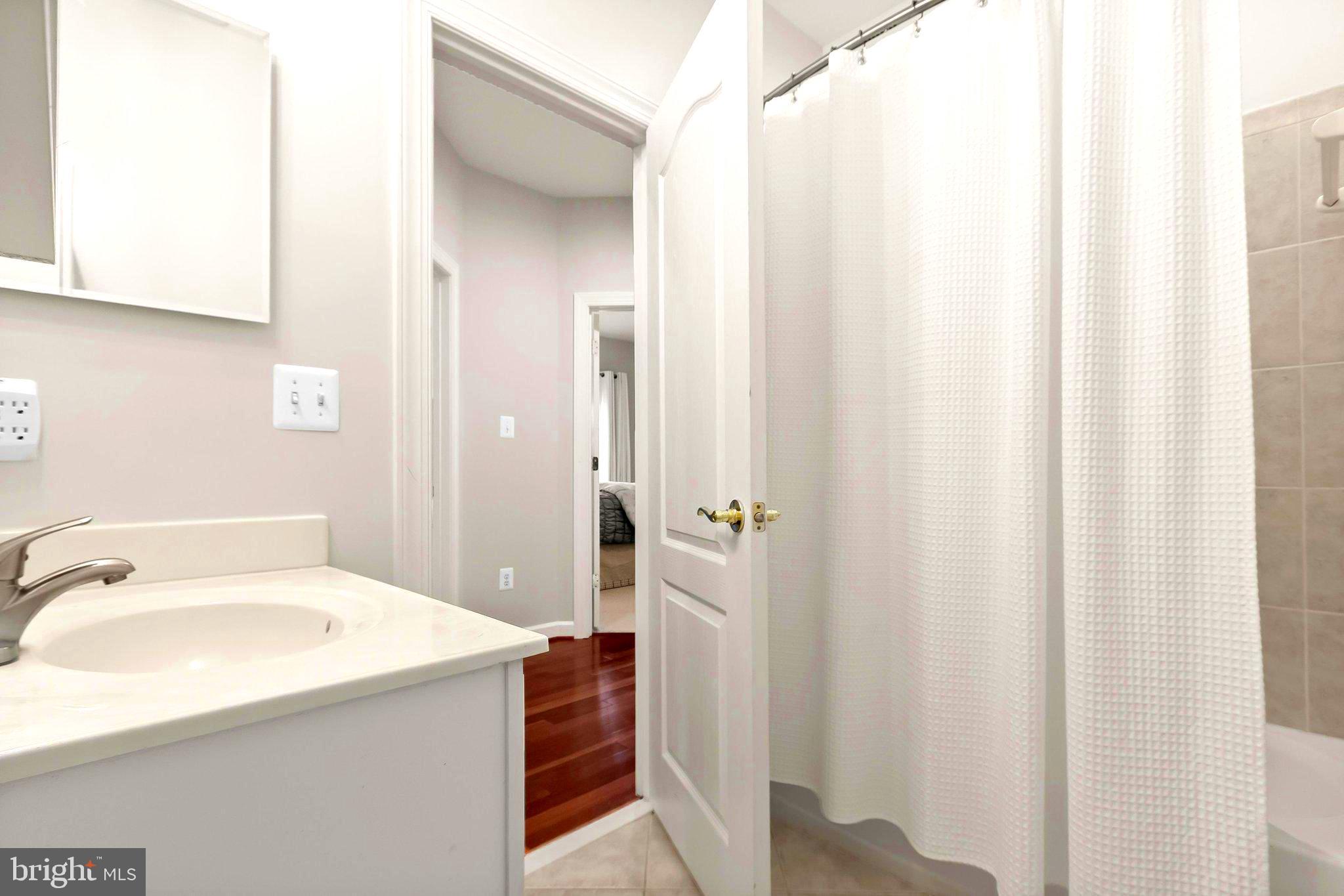 KINGSPORT - Residential