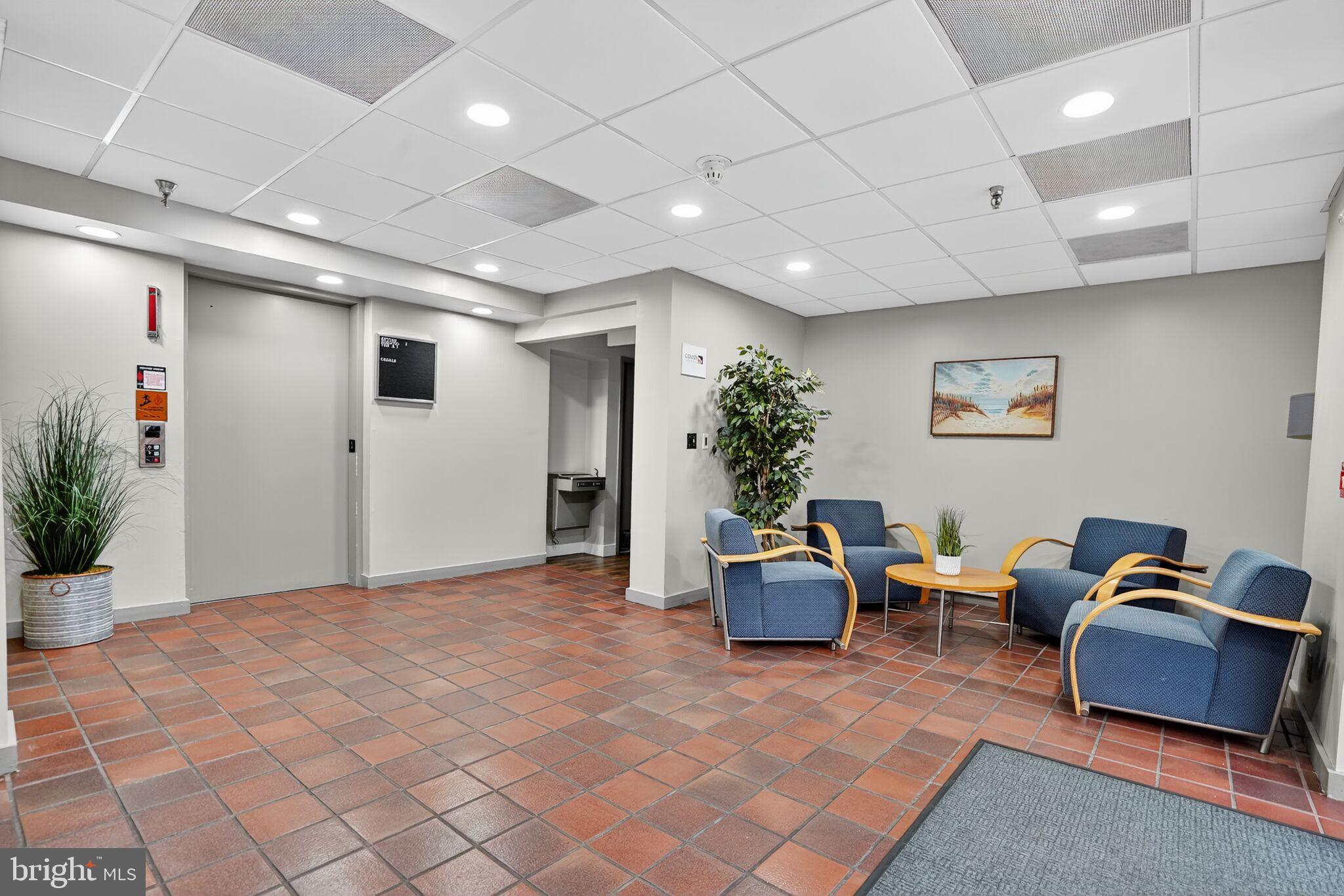 LAKE RIDGE - Commercial Sale