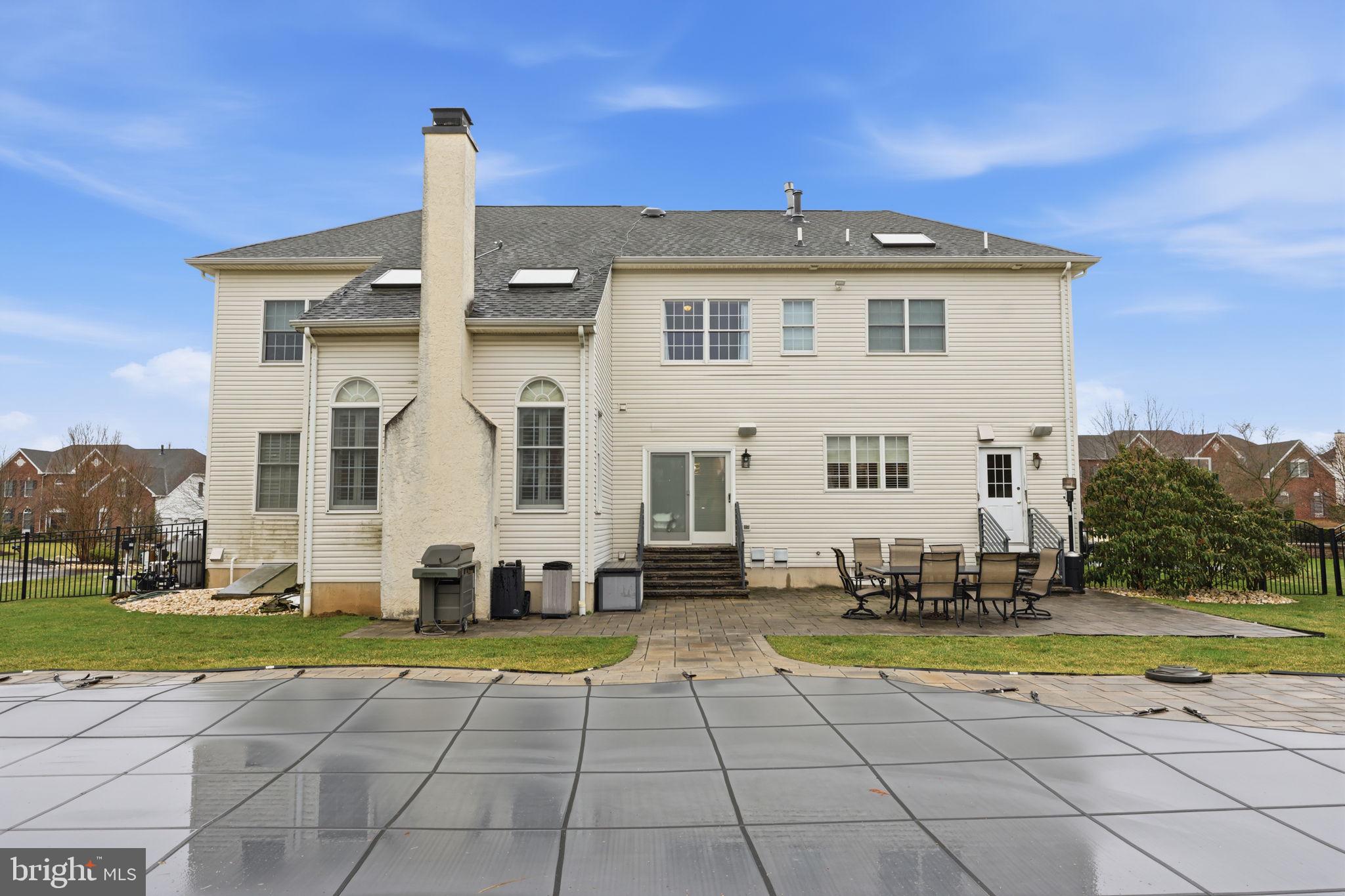 NORTHAMPTON HUNT - Residential