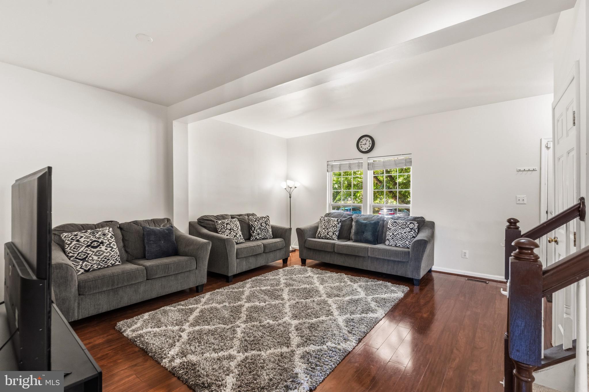 SOMERSET - Residential