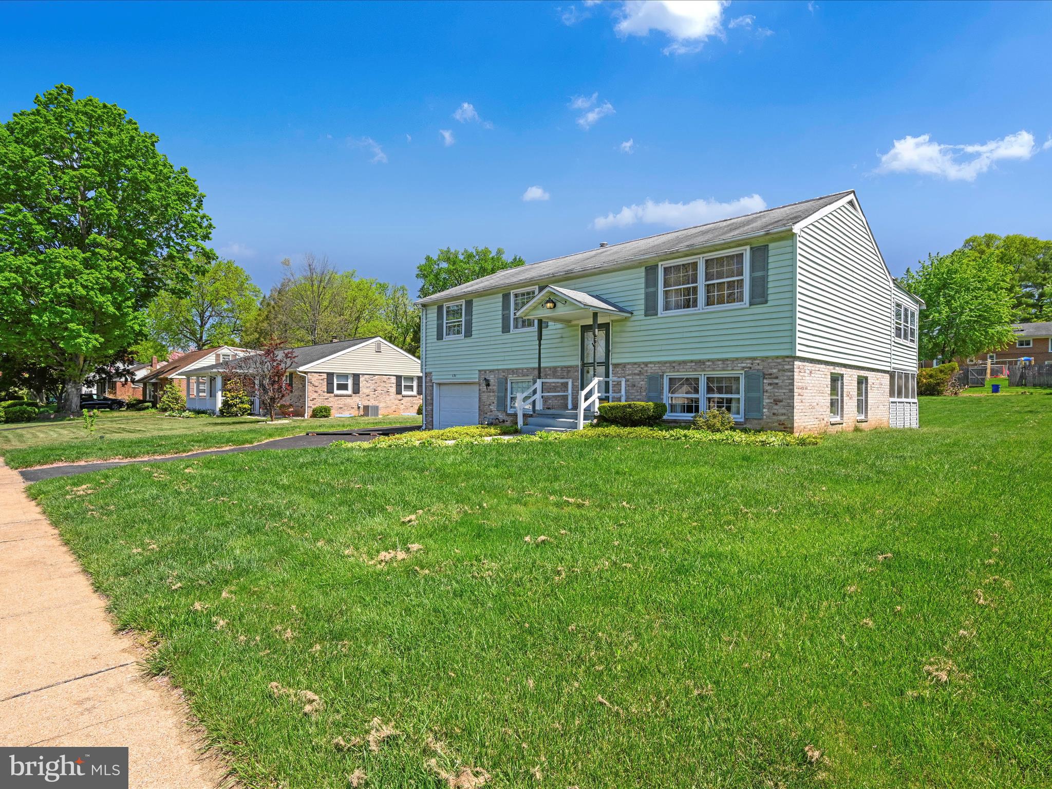LANCASTER - Residential