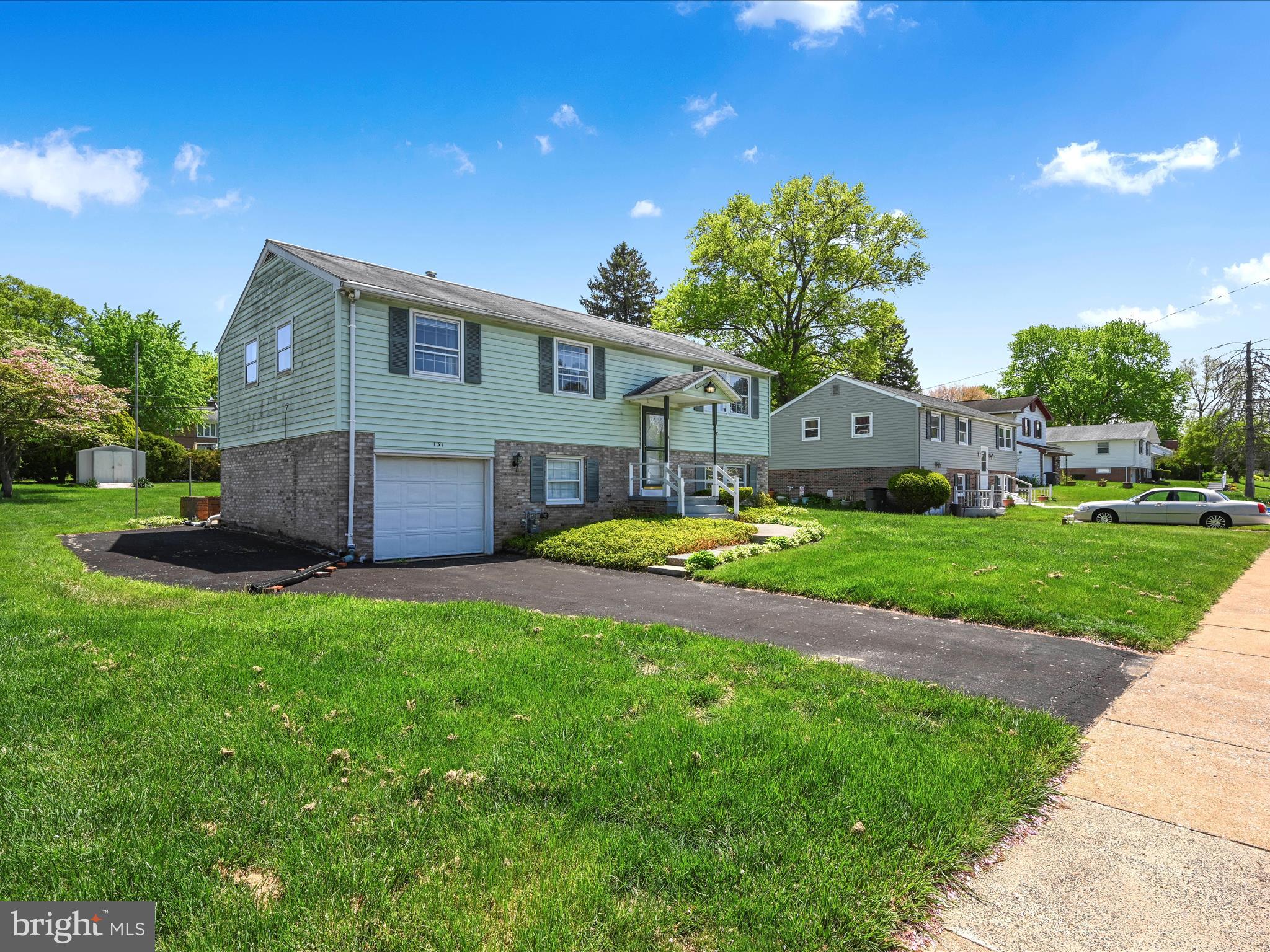 LANCASTER - Residential