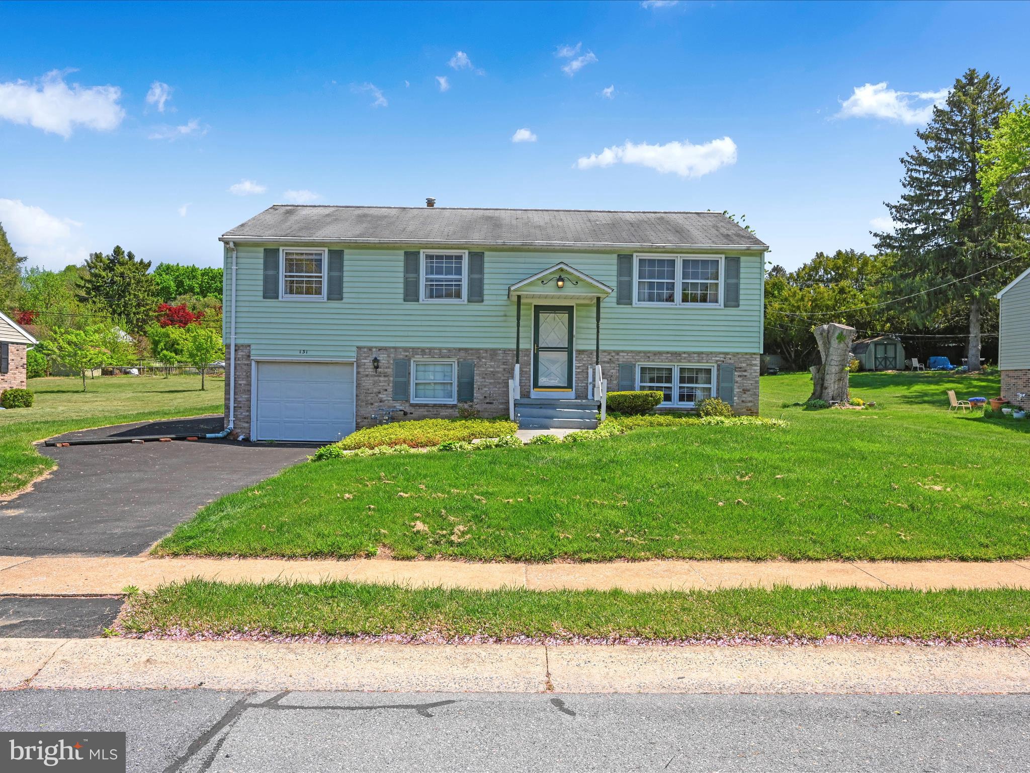 LANCASTER - Residential