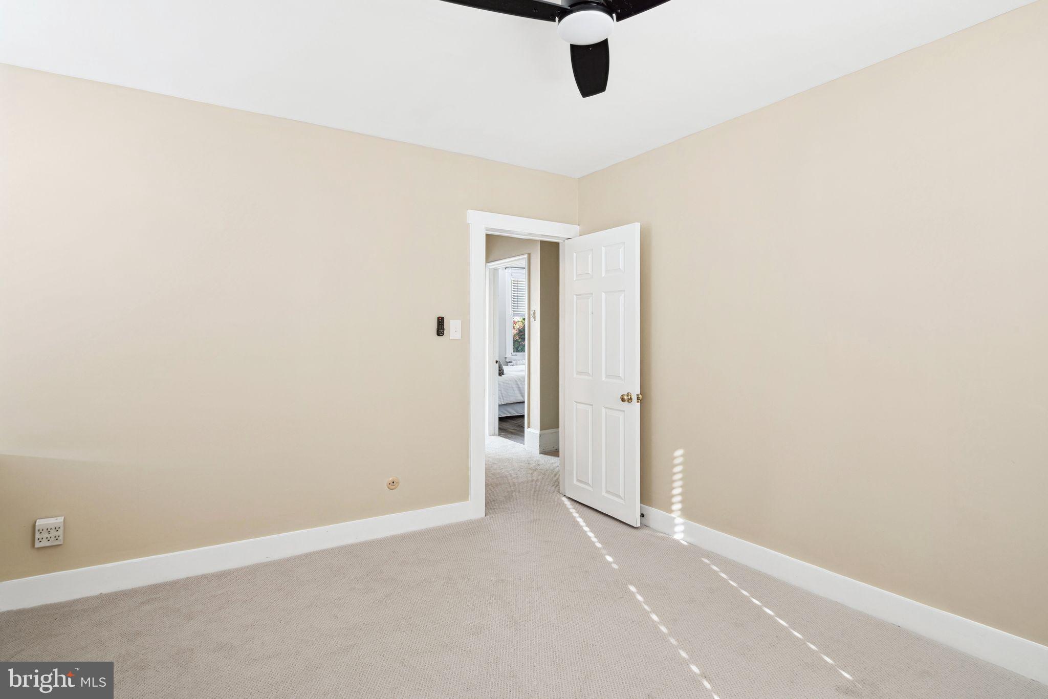 JENKINTOWN - Residential