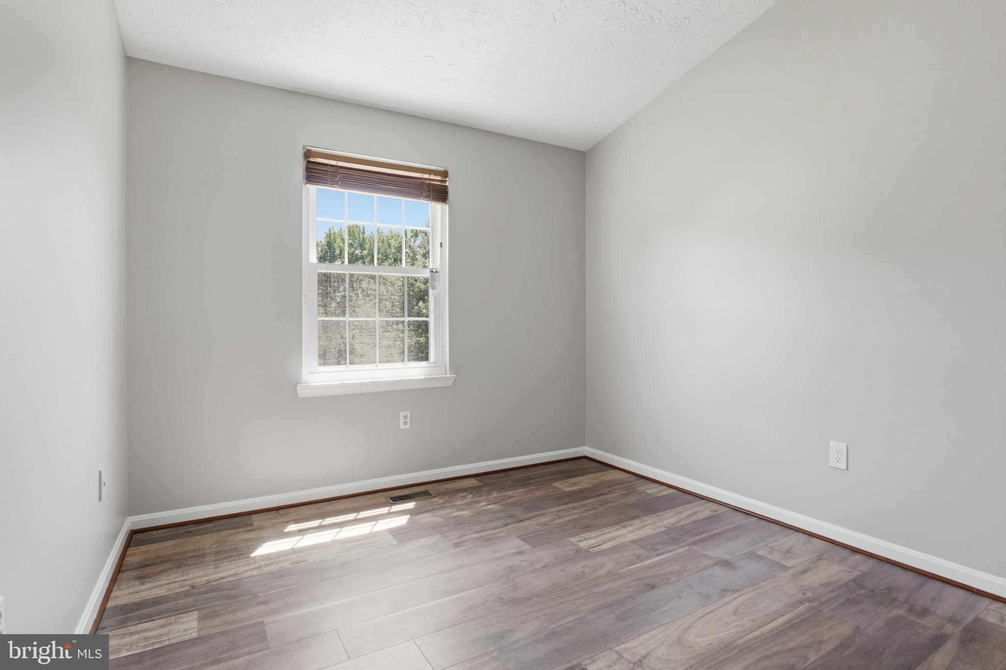 WINDSOR GREEN - Residential