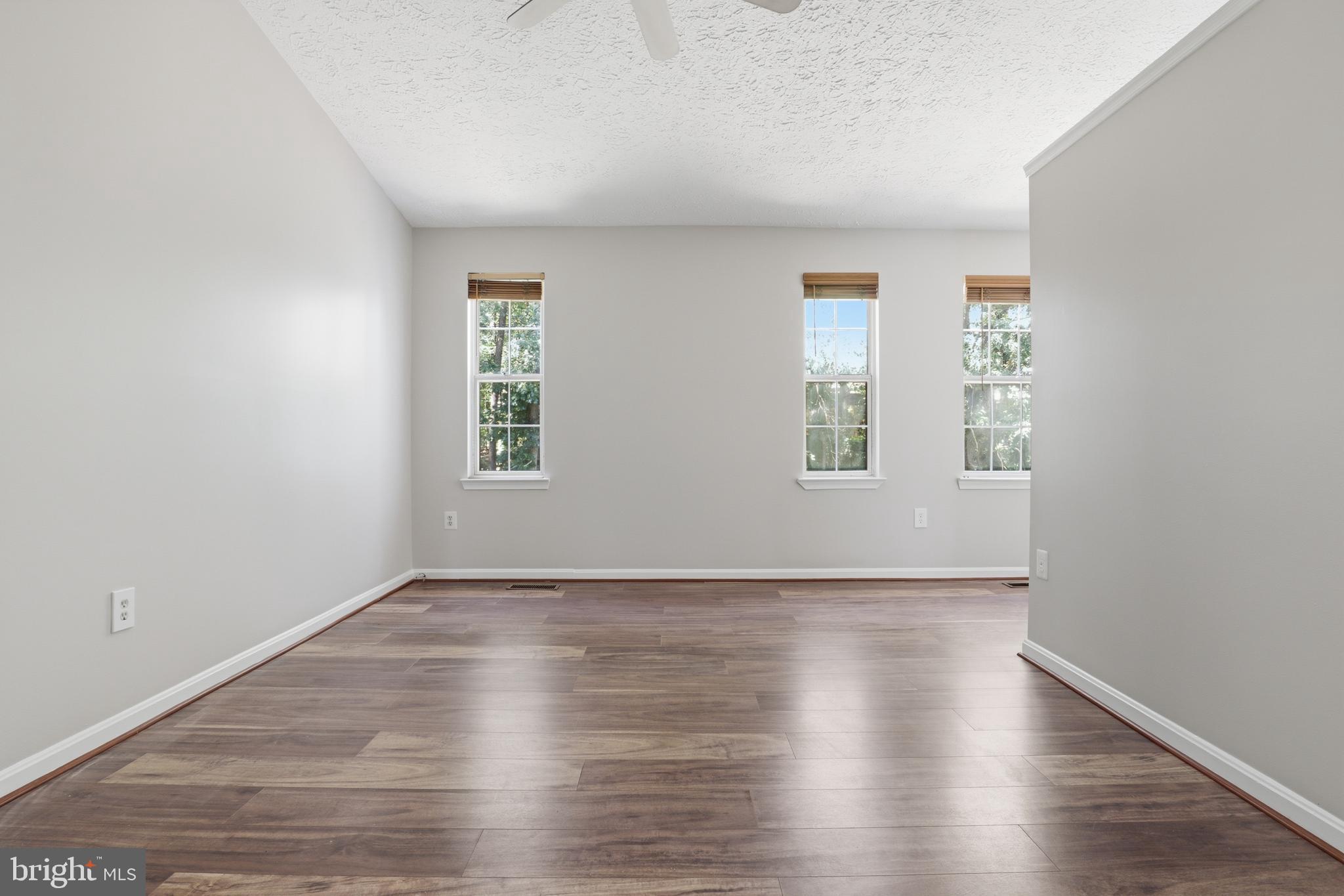 WINDSOR GREEN - Residential