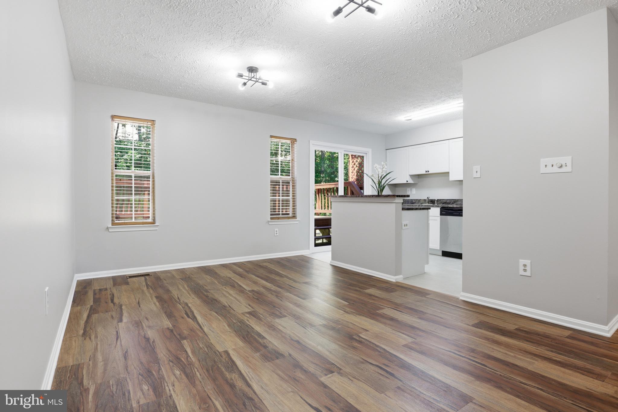 WINDSOR GREEN - Residential