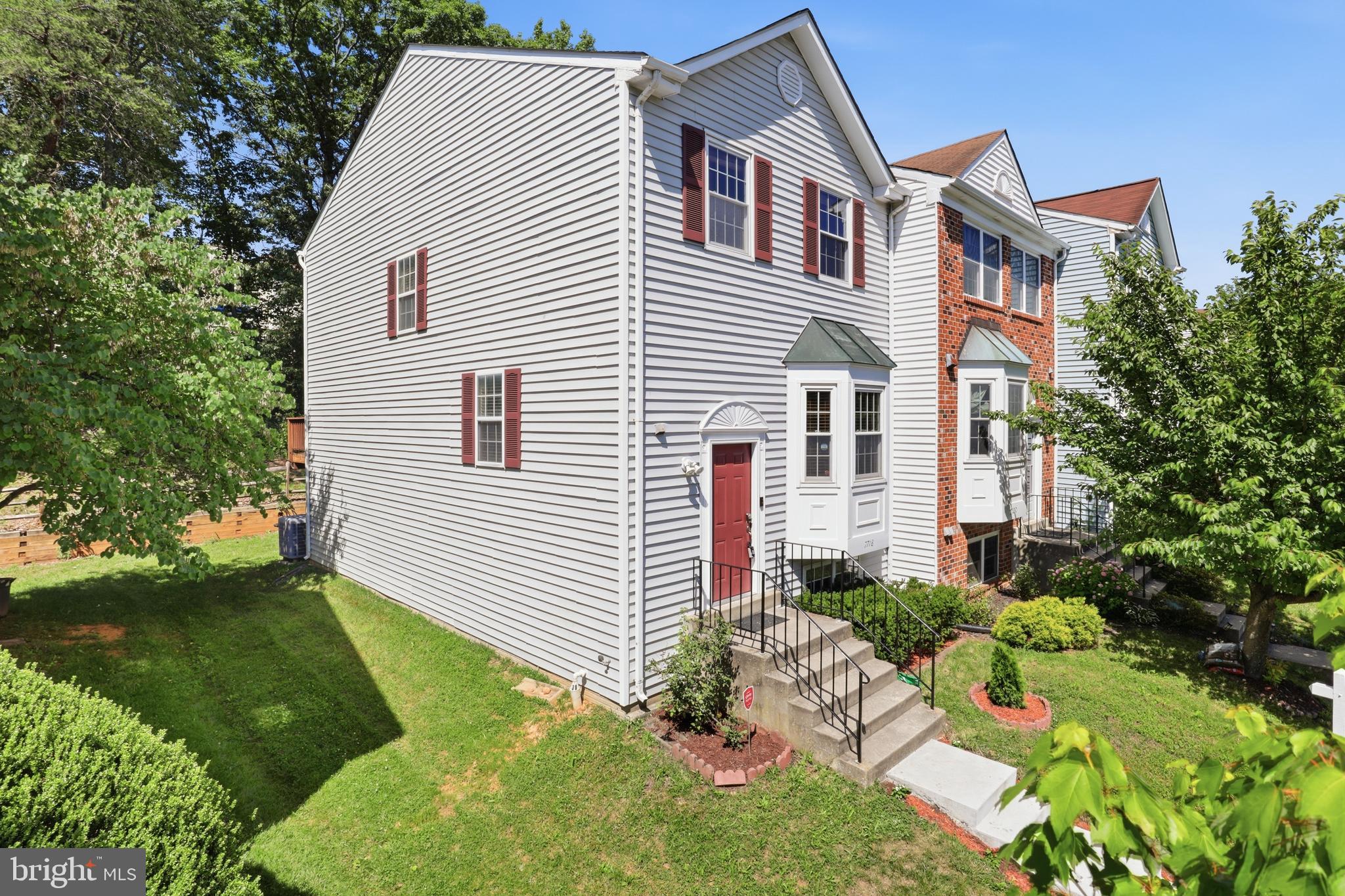 WINDSOR GREEN - Residential