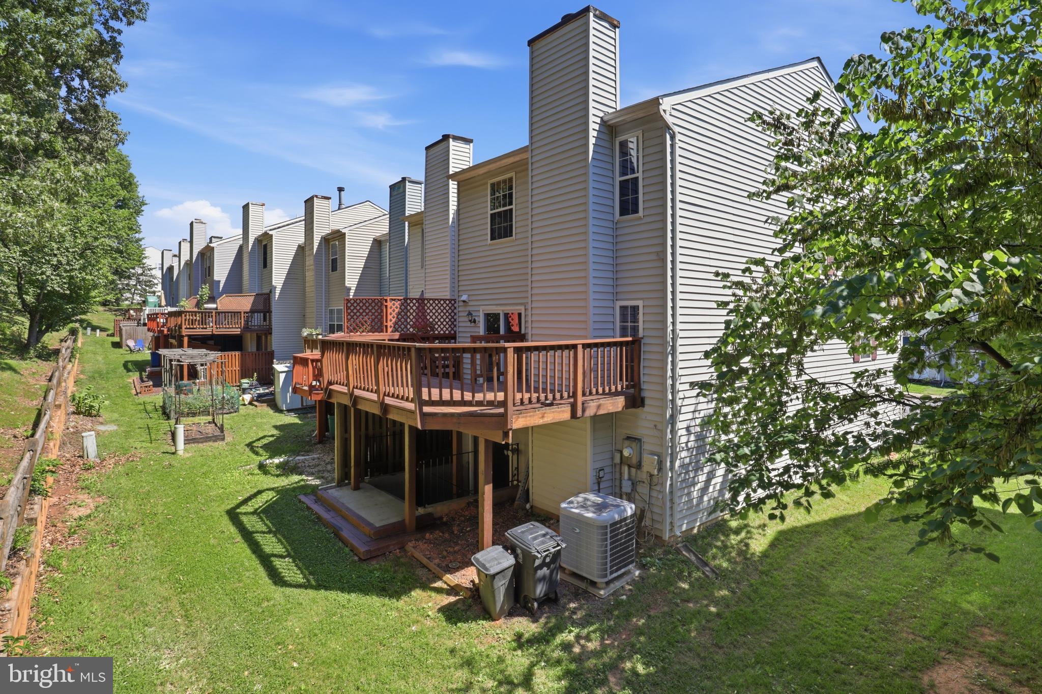 WINDSOR GREEN - Residential