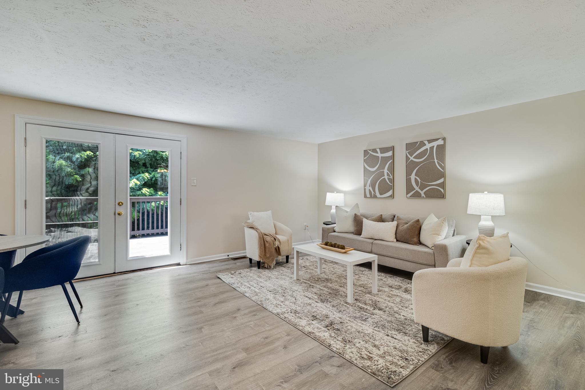 CHESAPEAKE LIGHTHOUSE - Residential