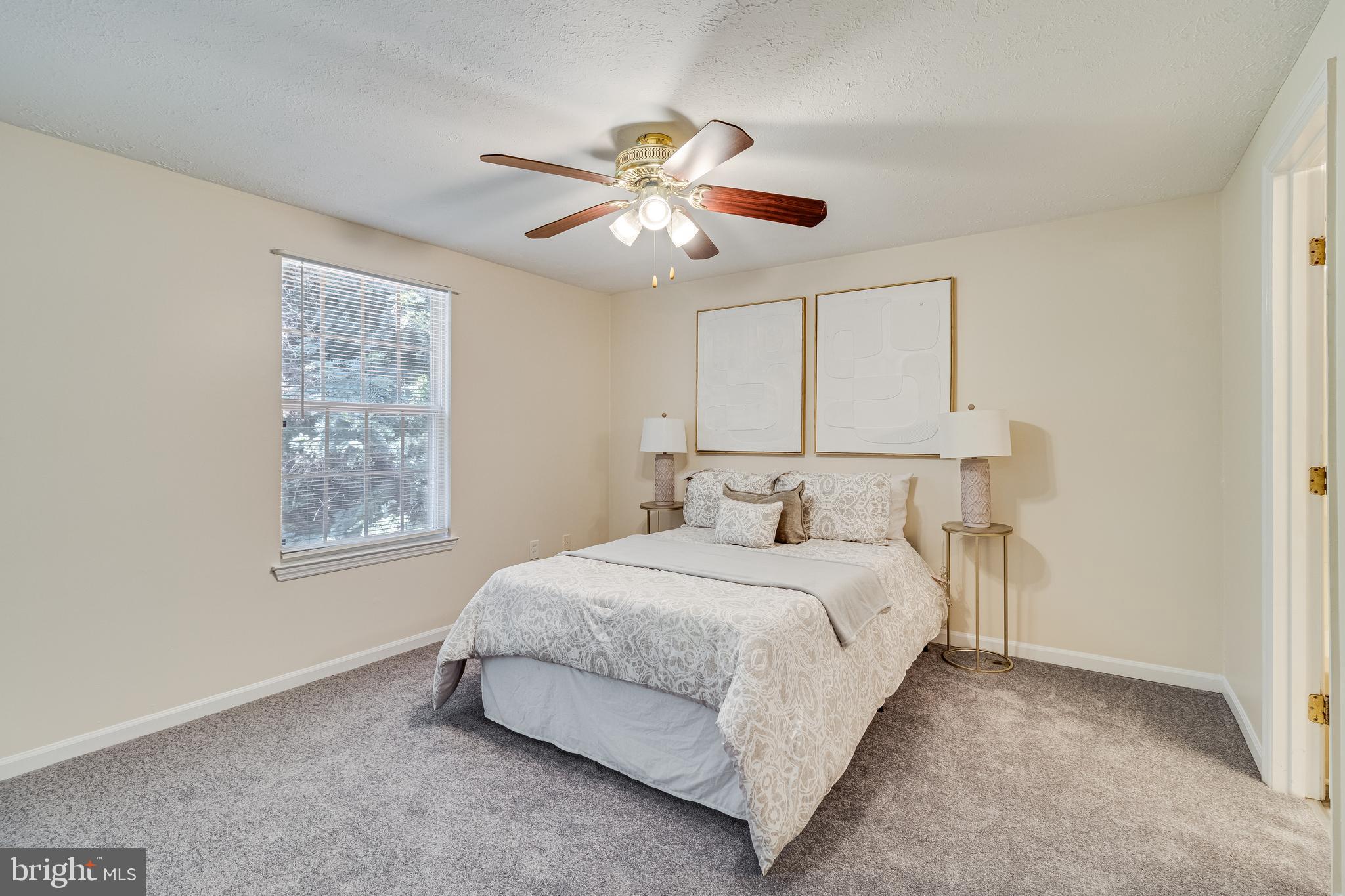 CHESAPEAKE LIGHTHOUSE - Residential