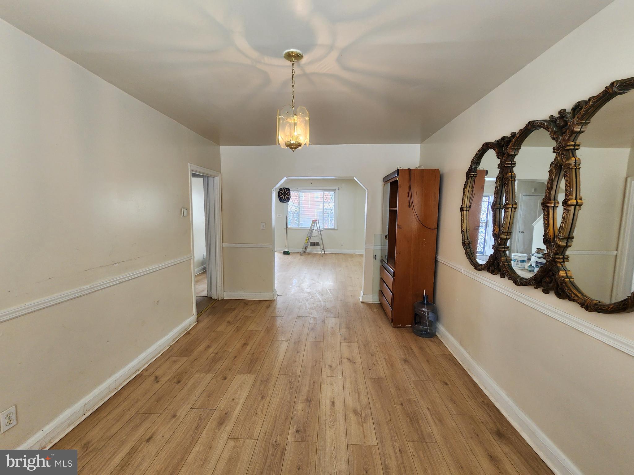WOODMERE - Residential