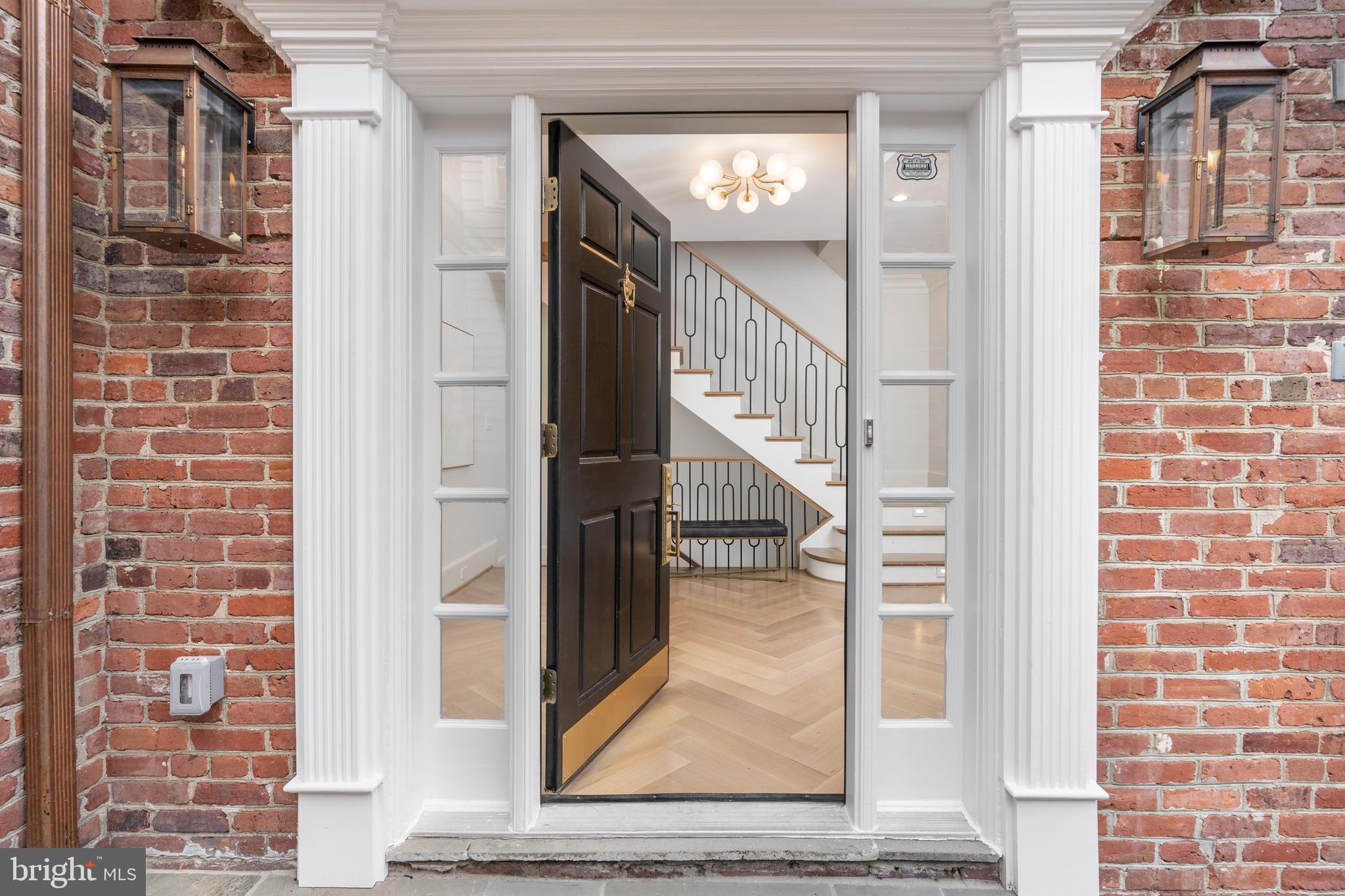 GEORGETOWN - Residential