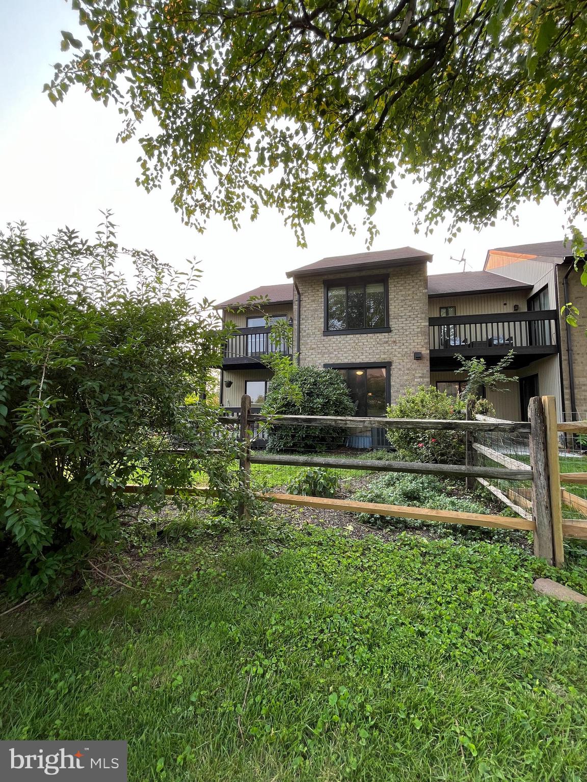ARROWHEAD - Residential