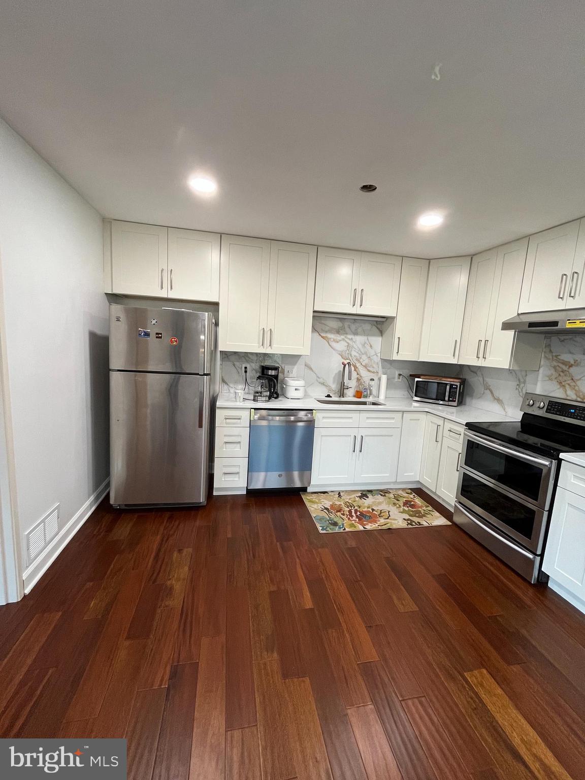 ARROWHEAD - Residential
