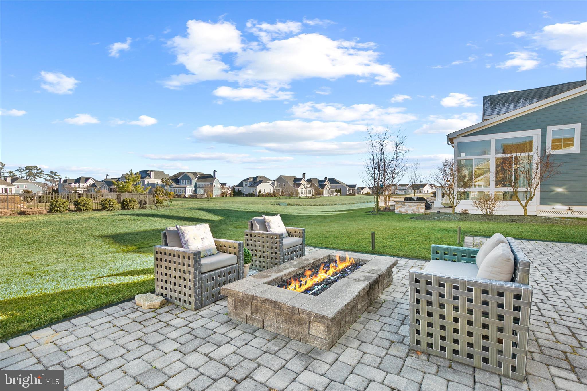PENINSULA - Residential