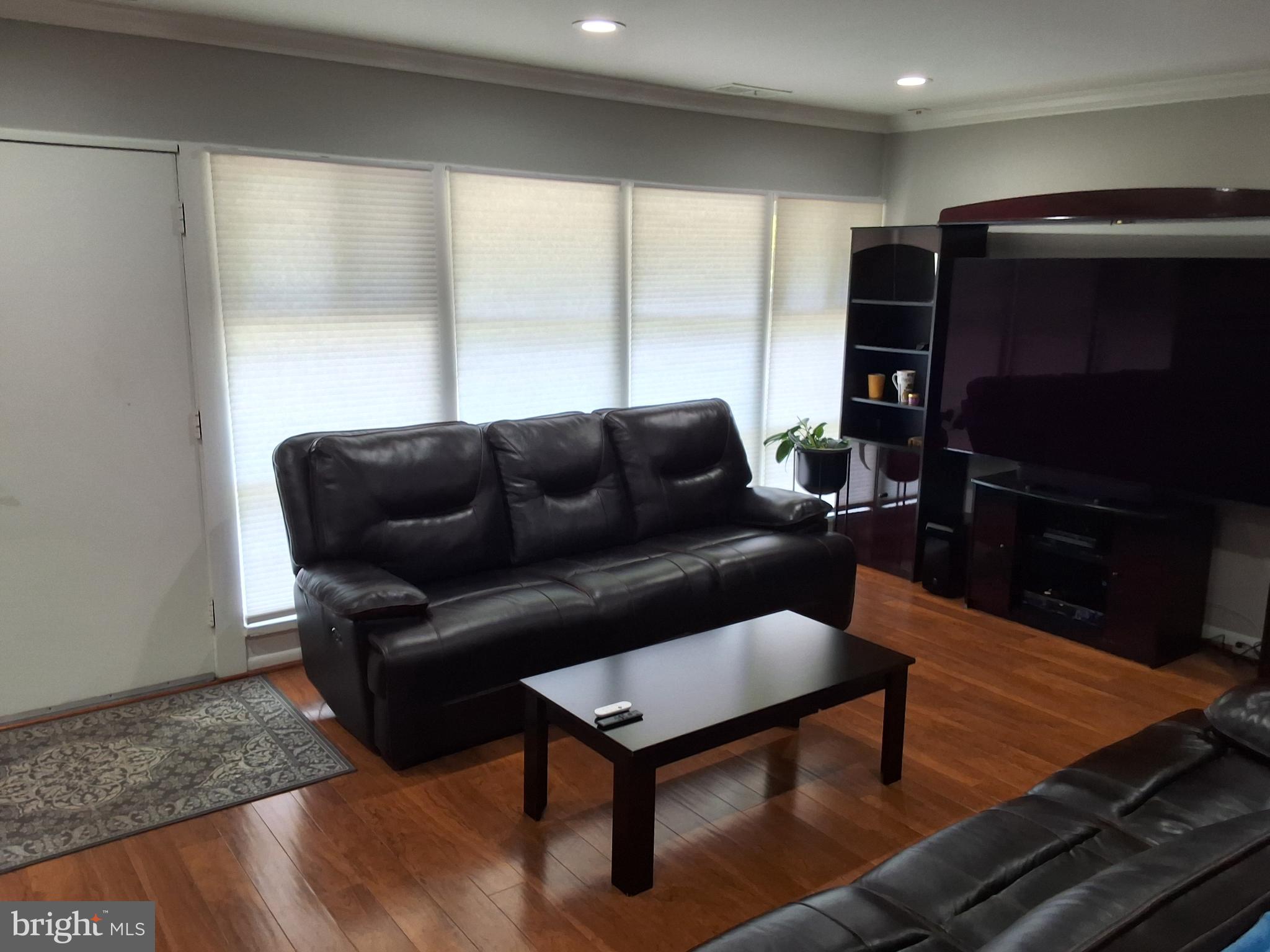 FAIRFAX HERITAGE - Residential