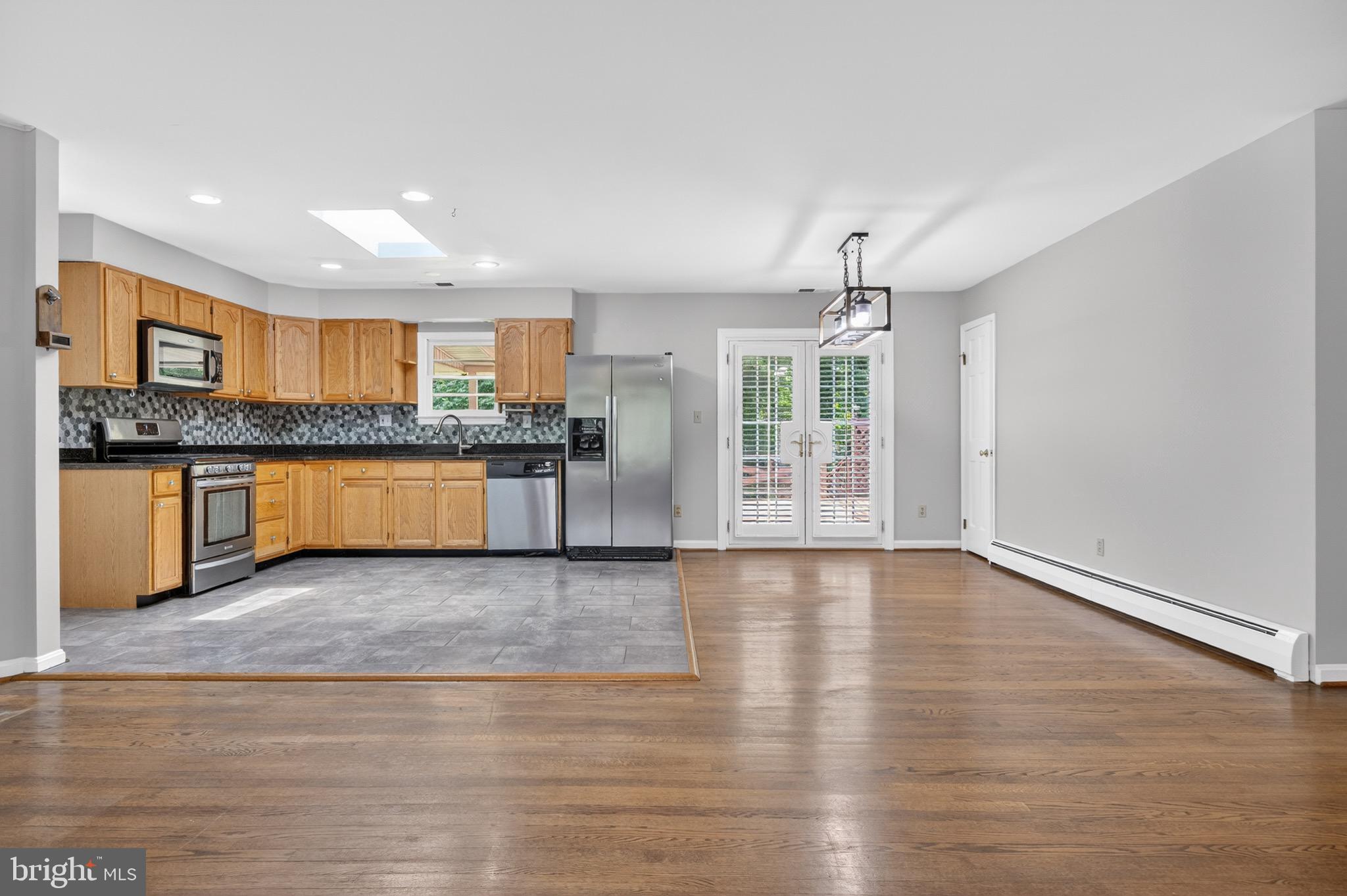 BELTSVILLE ESTATES - Residential