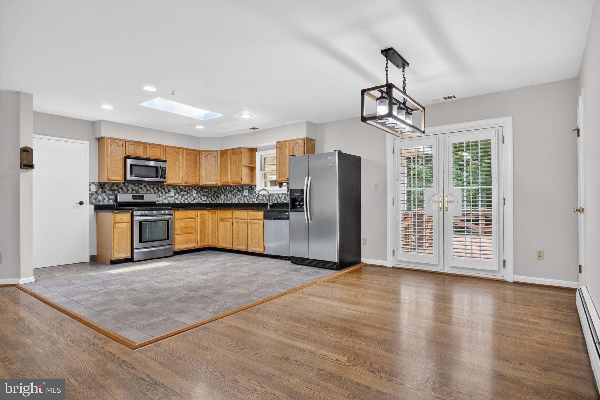 BELTSVILLE ESTATES - Residential