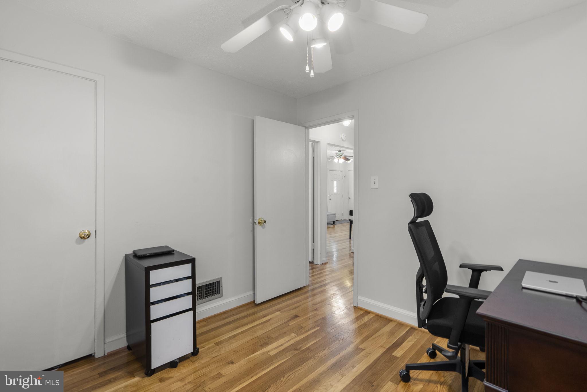SILVER ROCK - Residential